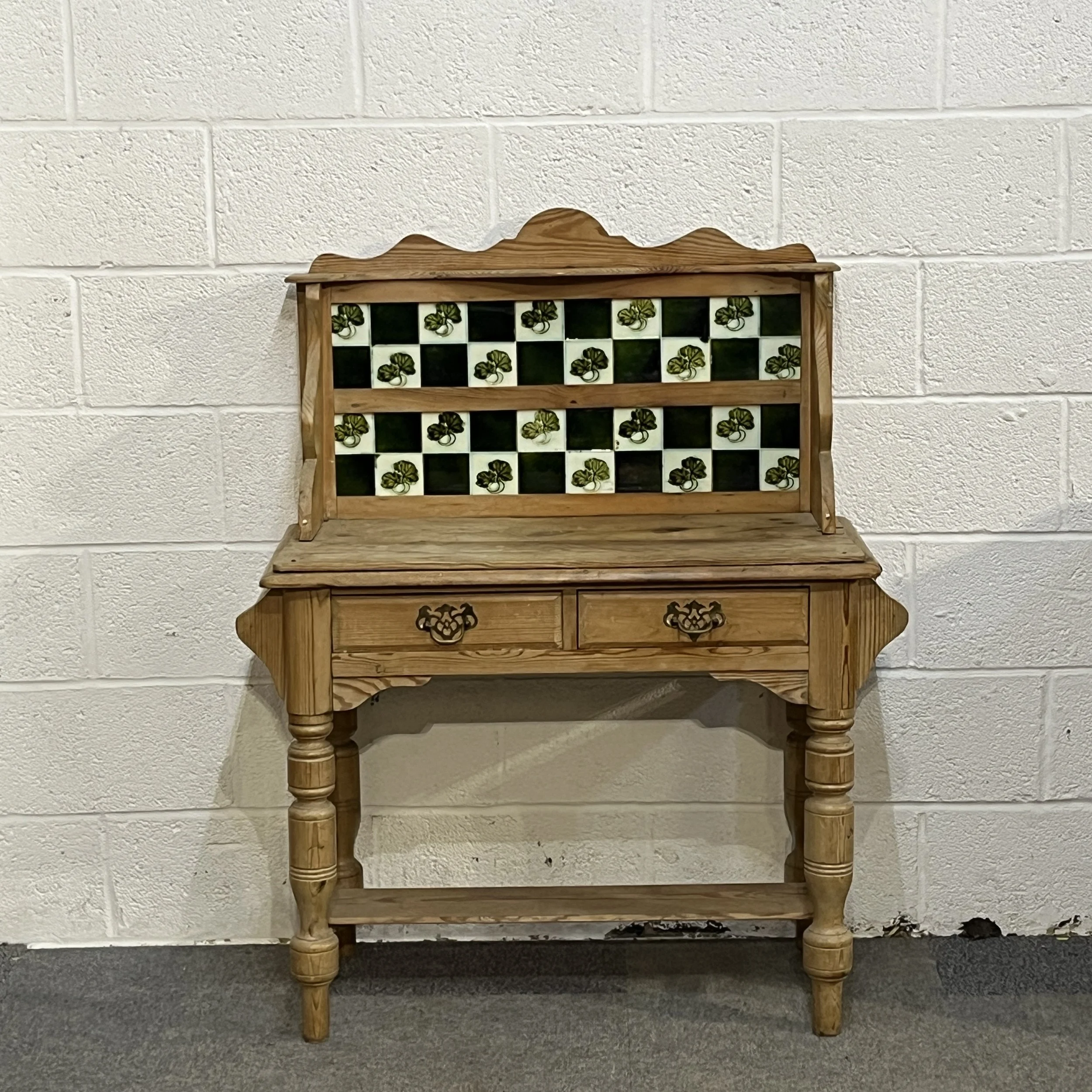 Victorian Pine Tiled Washstand