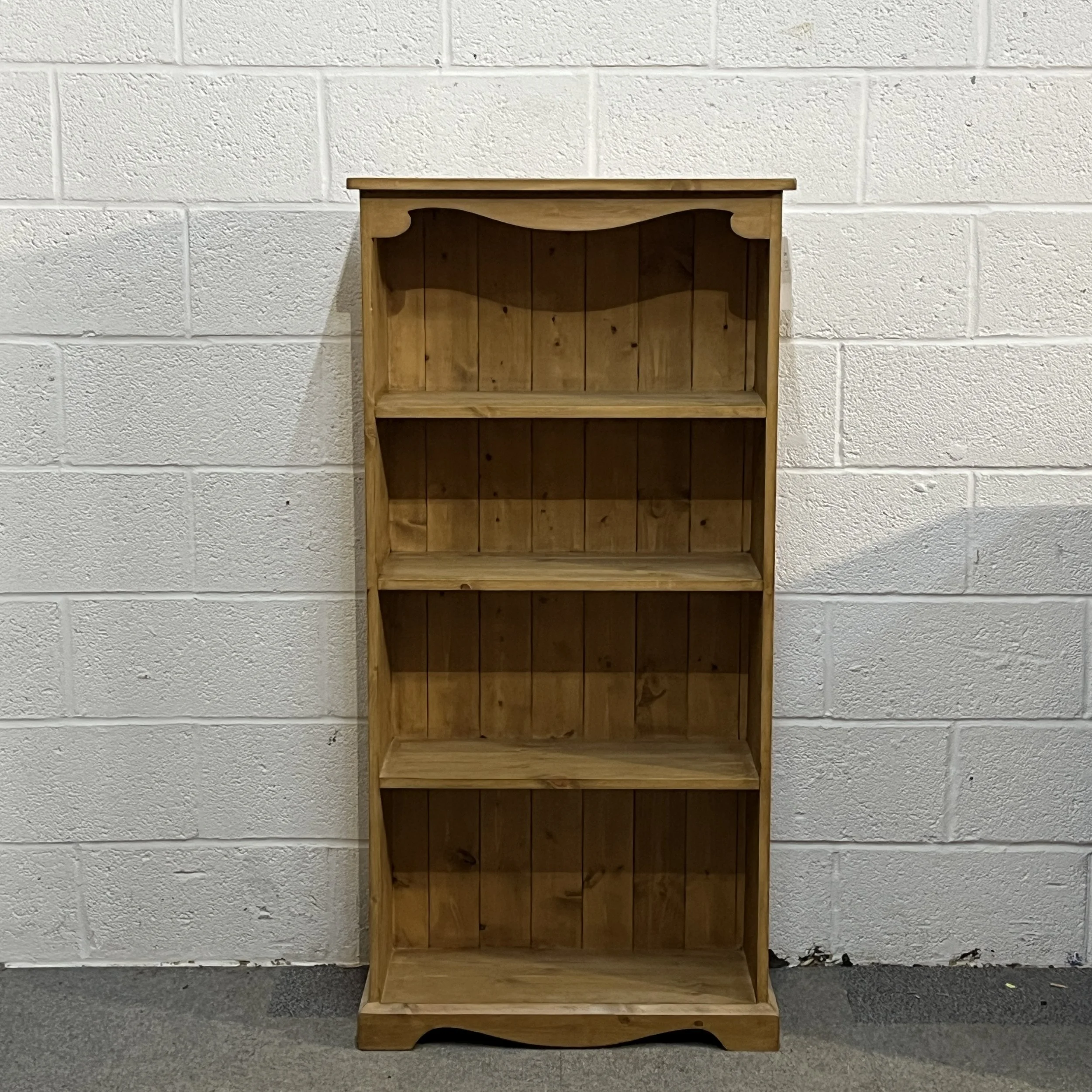 New Pine Bookcase With 3 Shelves