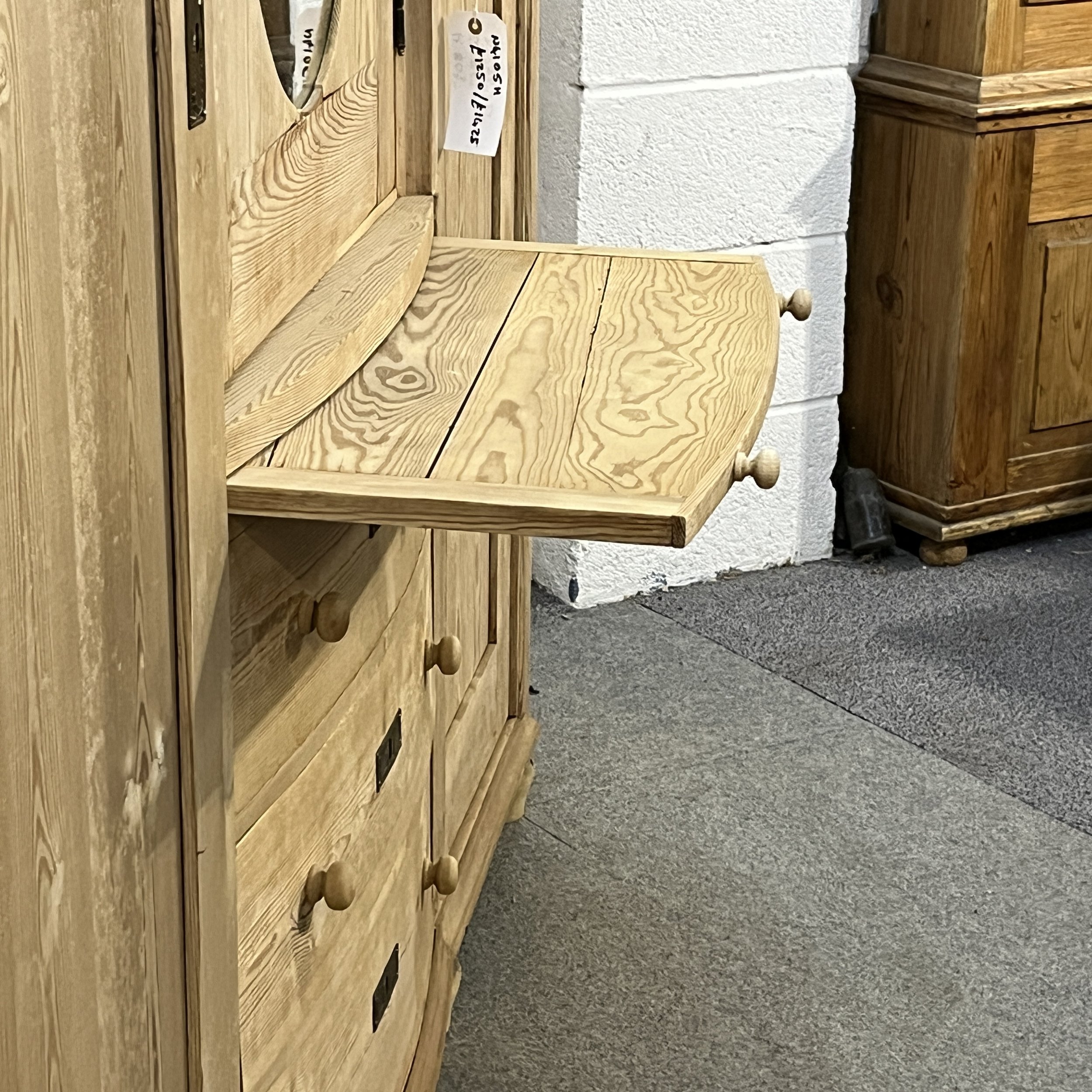 Close side view of N4105H extended pine vanity surface