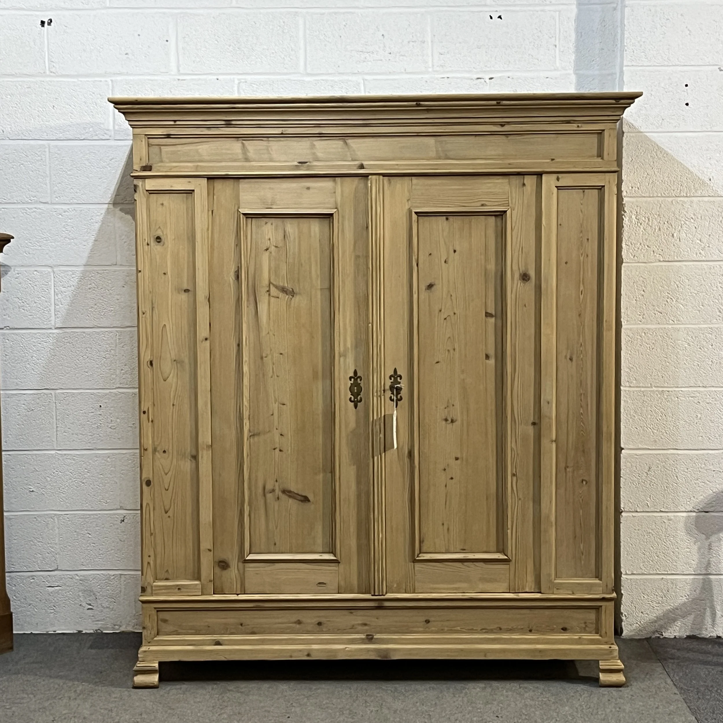 Wonderful Very Large Antique Pine Wardrobe (Dismantles)