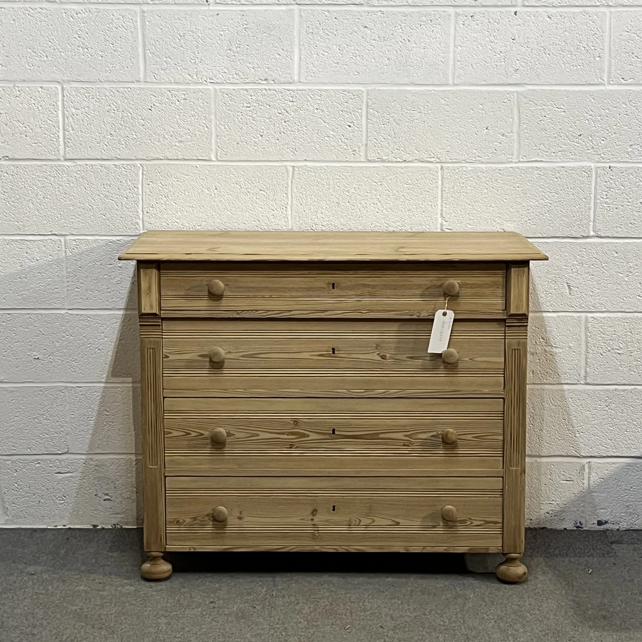 4 Drawers Antique Pine Chest Of Drawers