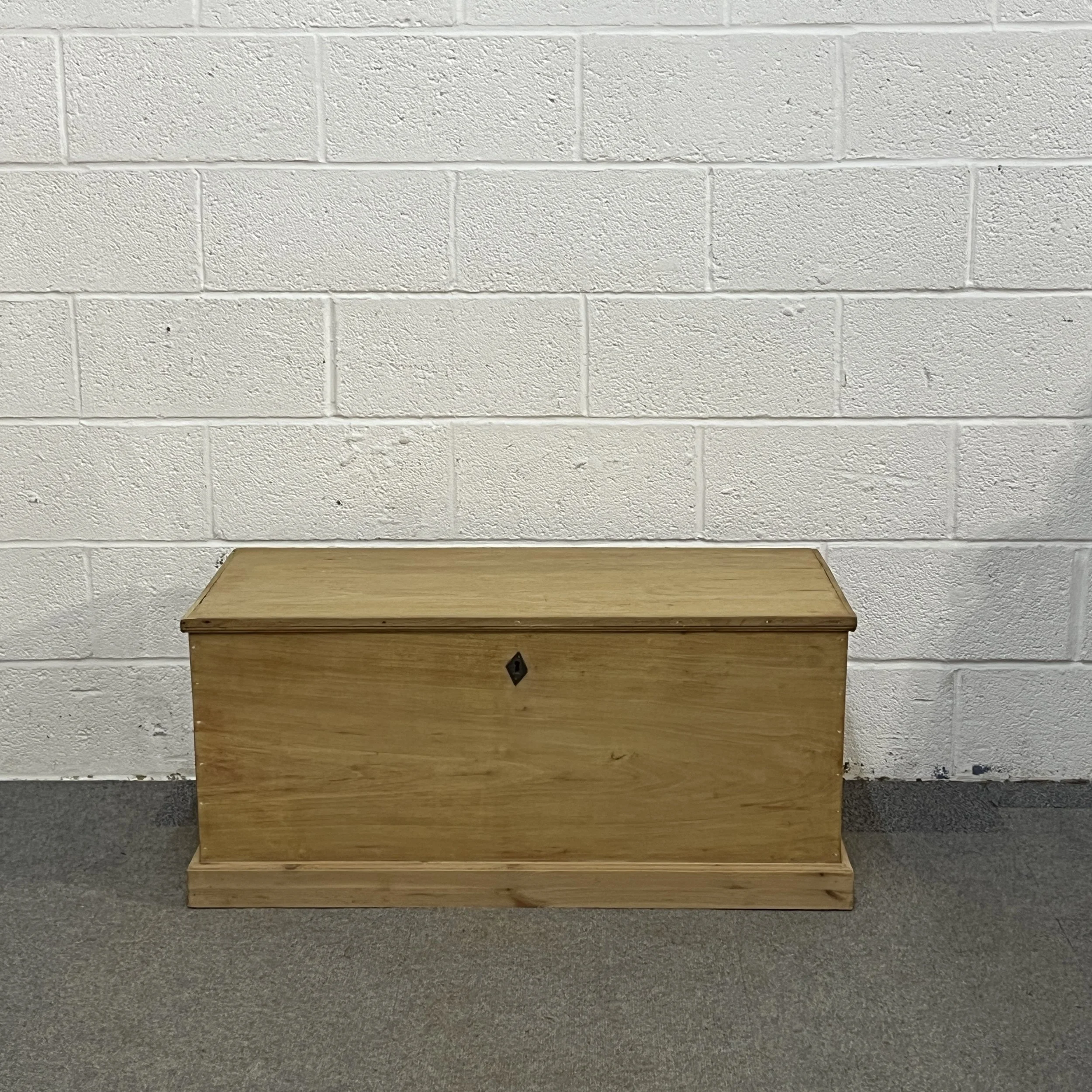 Victorian Blanket Chest