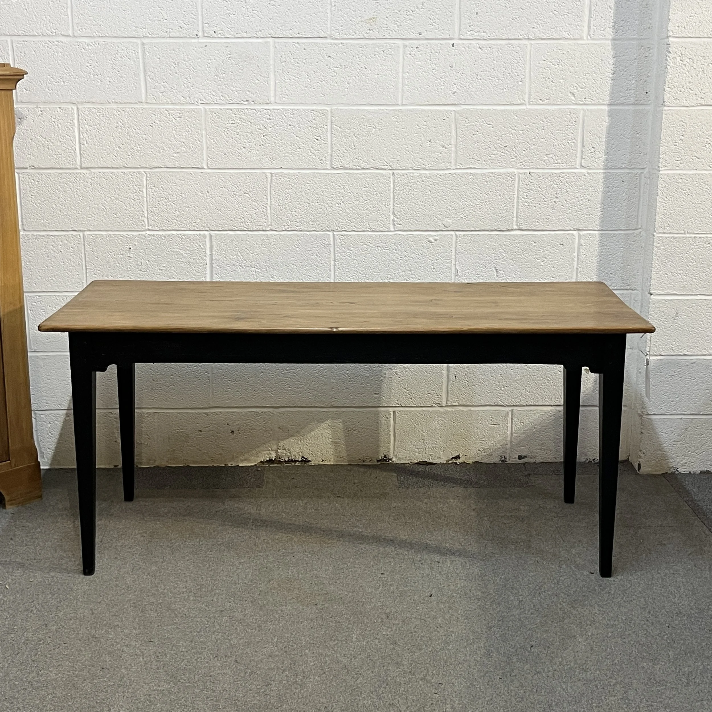 Pine Kitchen Tapered Leg Floorboard Table