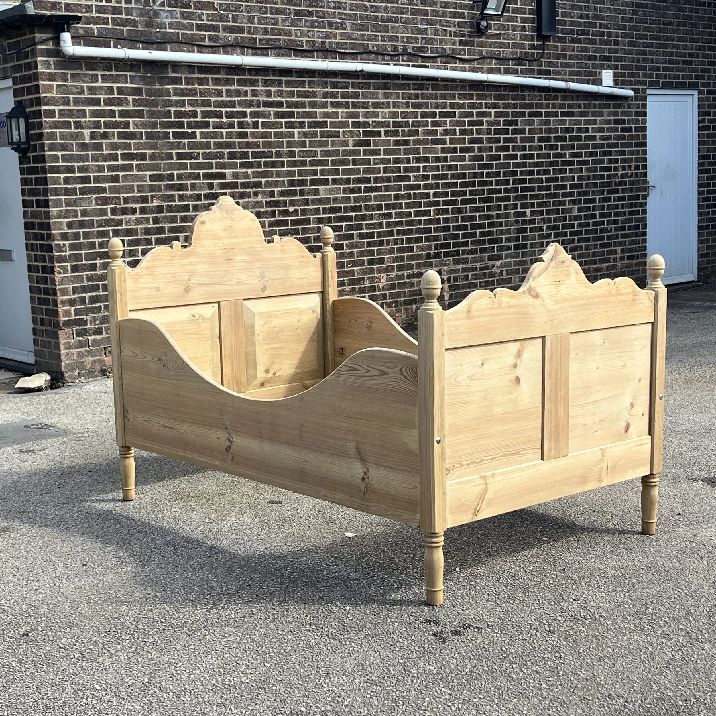 Large Single Old Pine Sleigh Bed