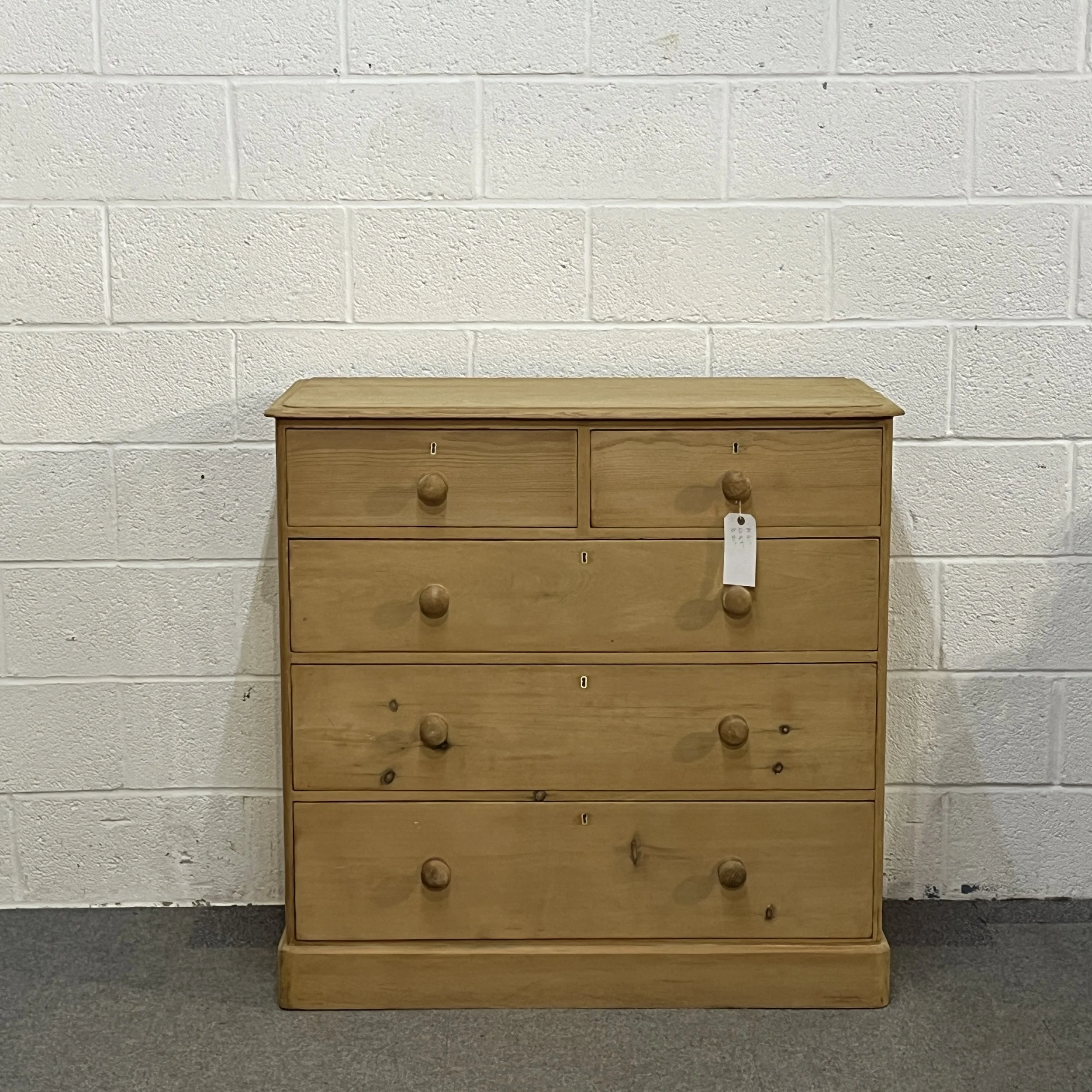 Large Victorian Pine 2 Over 3 Chest Of Drawers