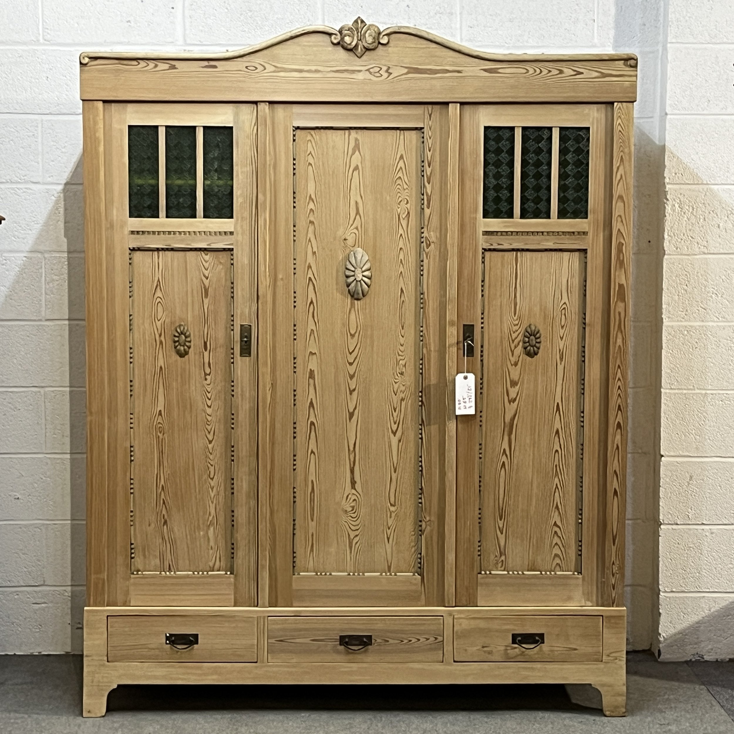 Large German Triple 1930’s Pine Wardrobe (Dismantles)