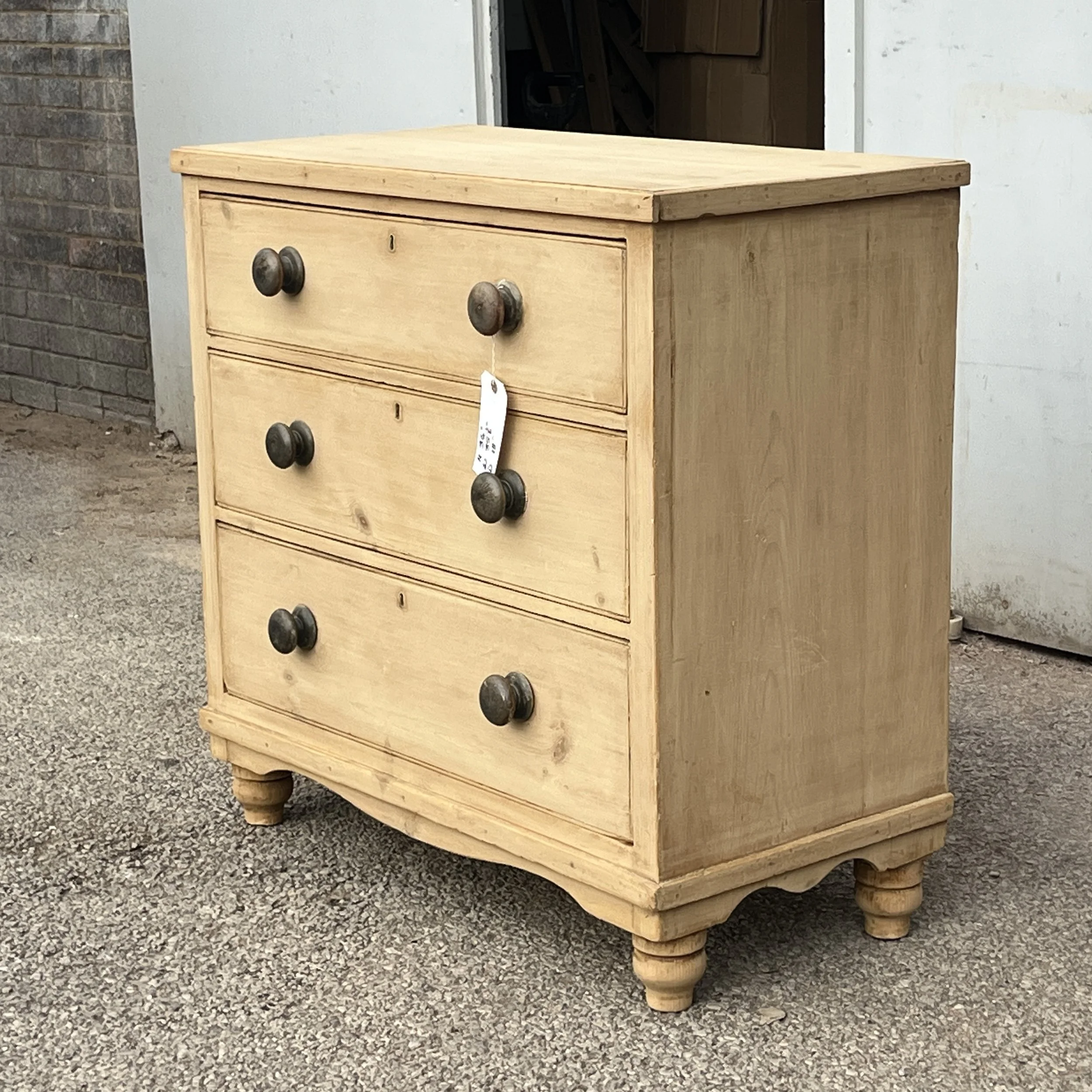 N4901D small Victorian pine chest of three drawers, front right view