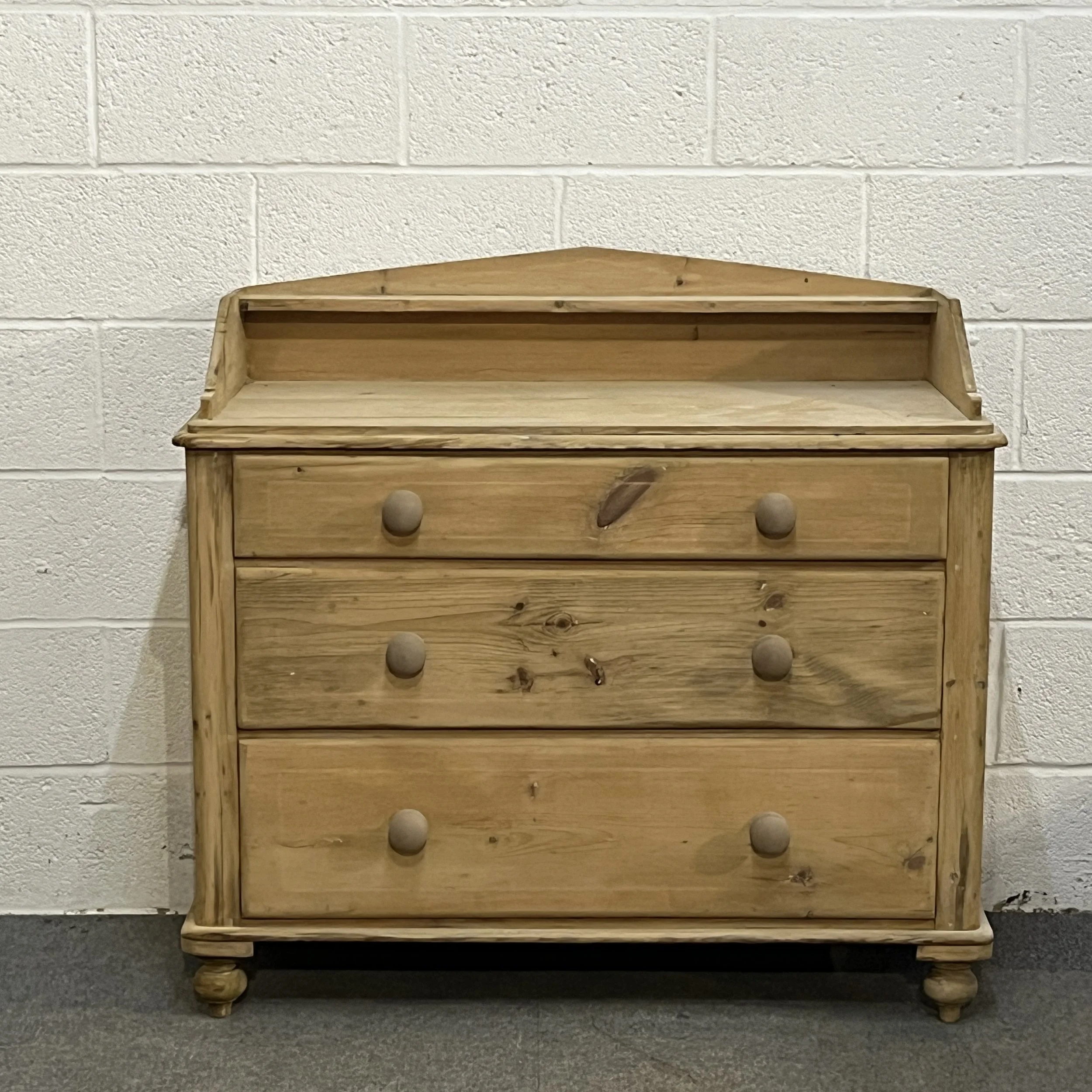 Victorian Pine Chest Of 3 Drawers