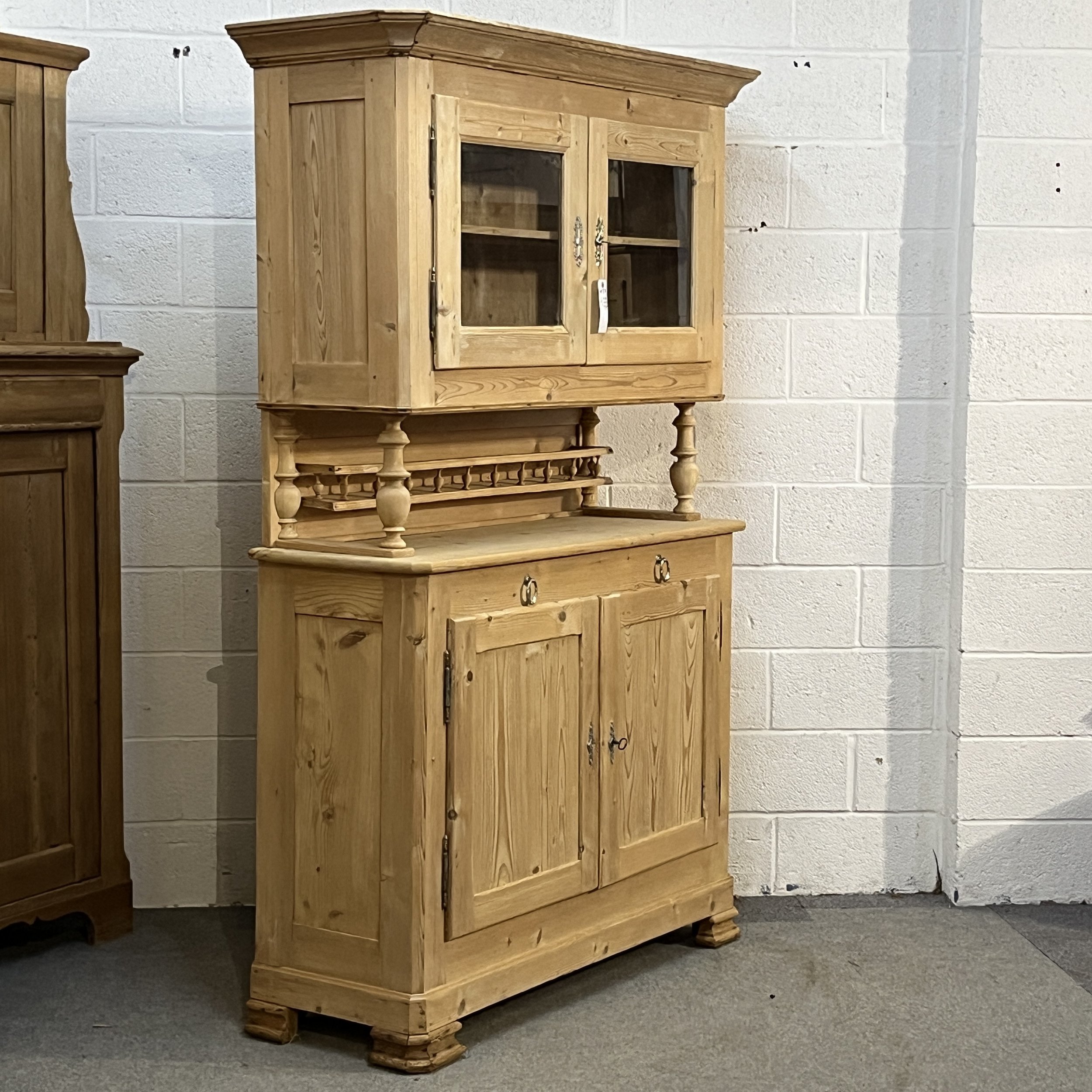 French pine dresser N3653H viewed from the front left