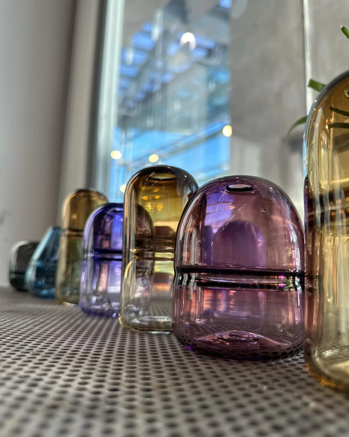 These little pieces have reignited my joy of making glass 👌🤩

I have an ongoing discussion in my head about how my work should hold a complex narrative and be a visualisation of its own story. But these pieces are just about the making and the enjo