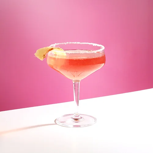 DUBROVNIK 2 oz gin 1 oz white rhum 1 dash Chambord 1 oz Lemo Sour 1 slice ginger 1 lime mint water/soda ice In a shaker, muddle the fresh ginger and mint leaves. Add gin, rhum, Chambord and Lemo. Squeeze in the juice of a whole lime and add a bit of water. Add ice, shake and strain into a glass. Add a dash of soda if desired.