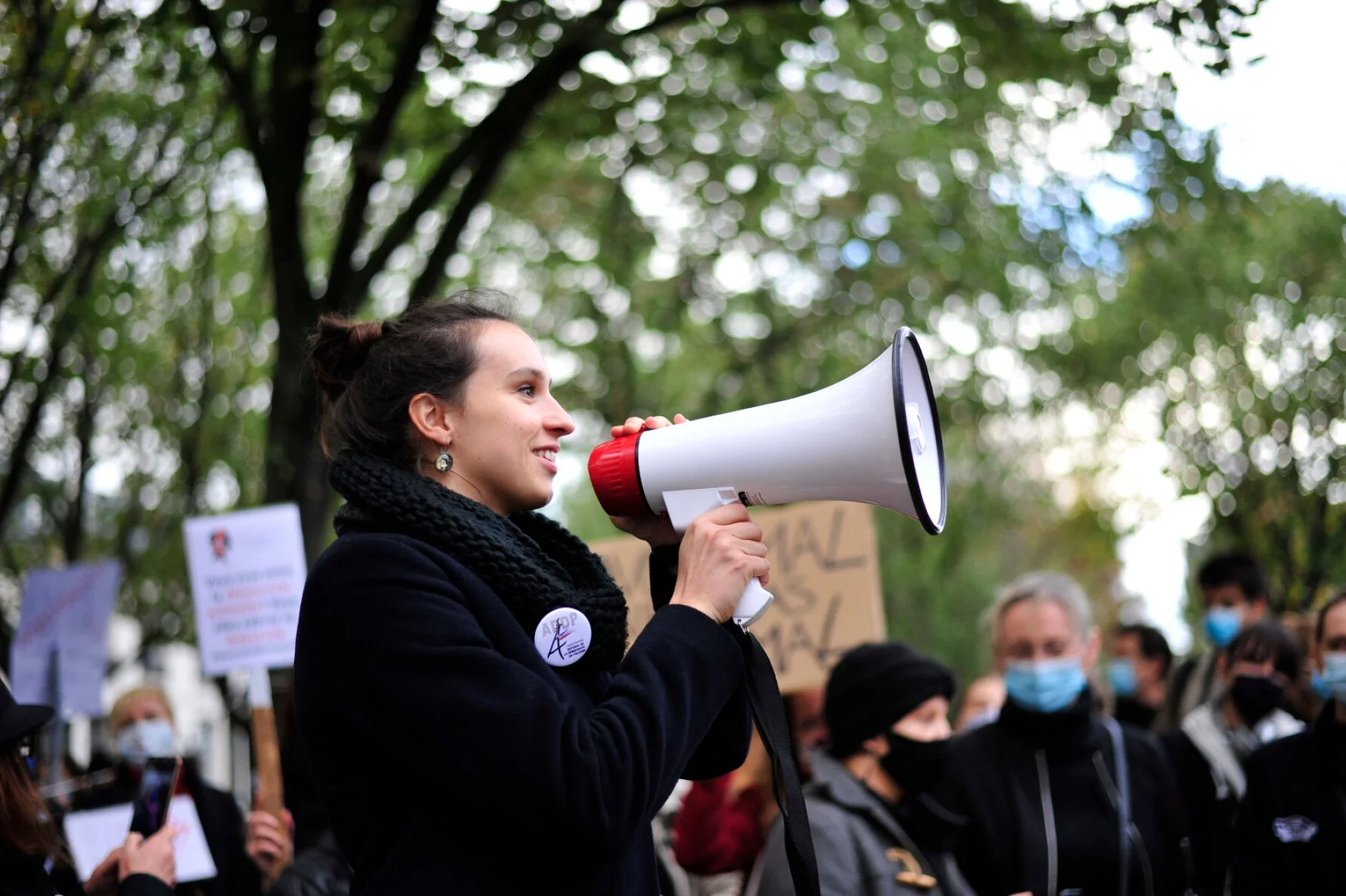 Inès Roy-Lewanowicz, volunteer at the Association in Defense of Democracy in Poland and the International Council of Polish Women