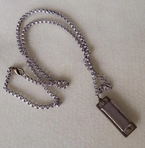 MJS237 Pee Wee Harmonica Necklace (1 of 1).jpg