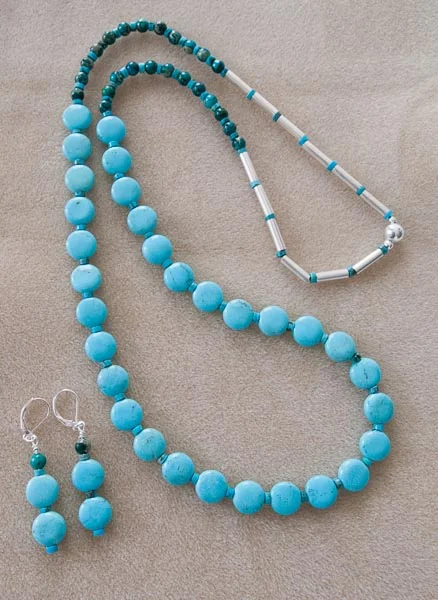 MJS242 Nacozari Turquoise Coin Necklace & Earrings (1 of 1).jpg