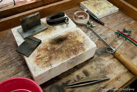 Gold Melting to Ingot Set Up (1 of 1).jpg