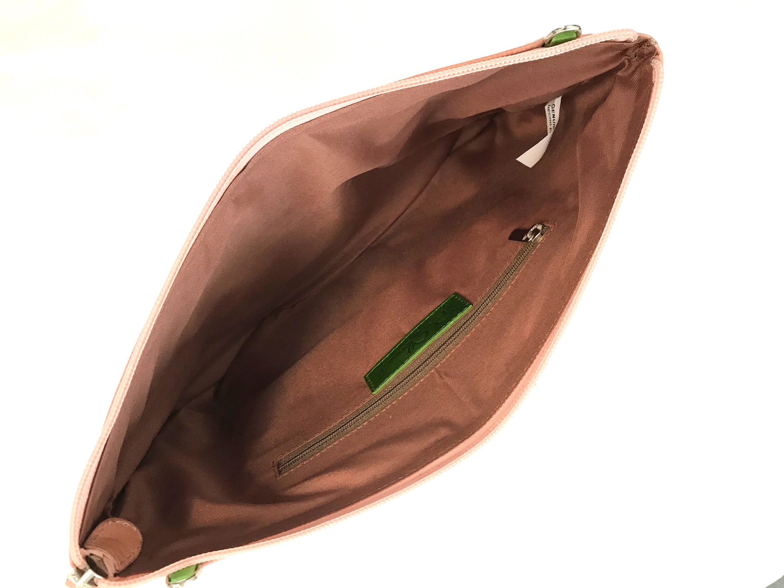 AKA Inside Clutch.JPG