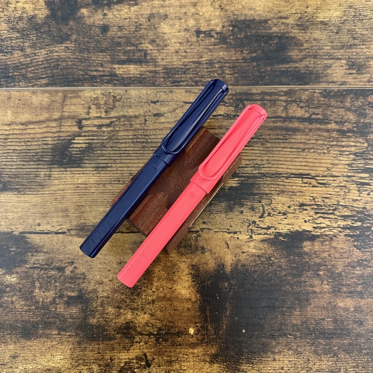 Lamy Safari 2025 Dark Dusk and Sunset Coral