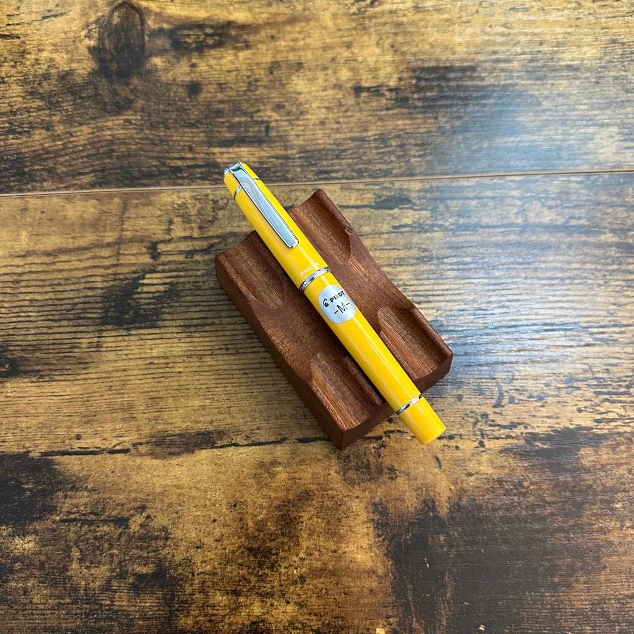 Pilot Prera Honey Yellow (Capped)