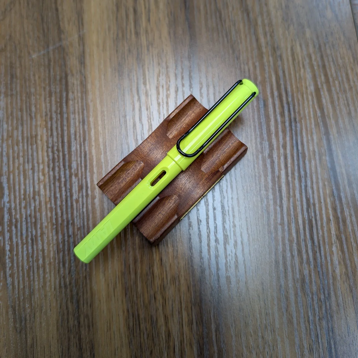 Lamy Safari 2026 Neon Yellow Fountain Pen