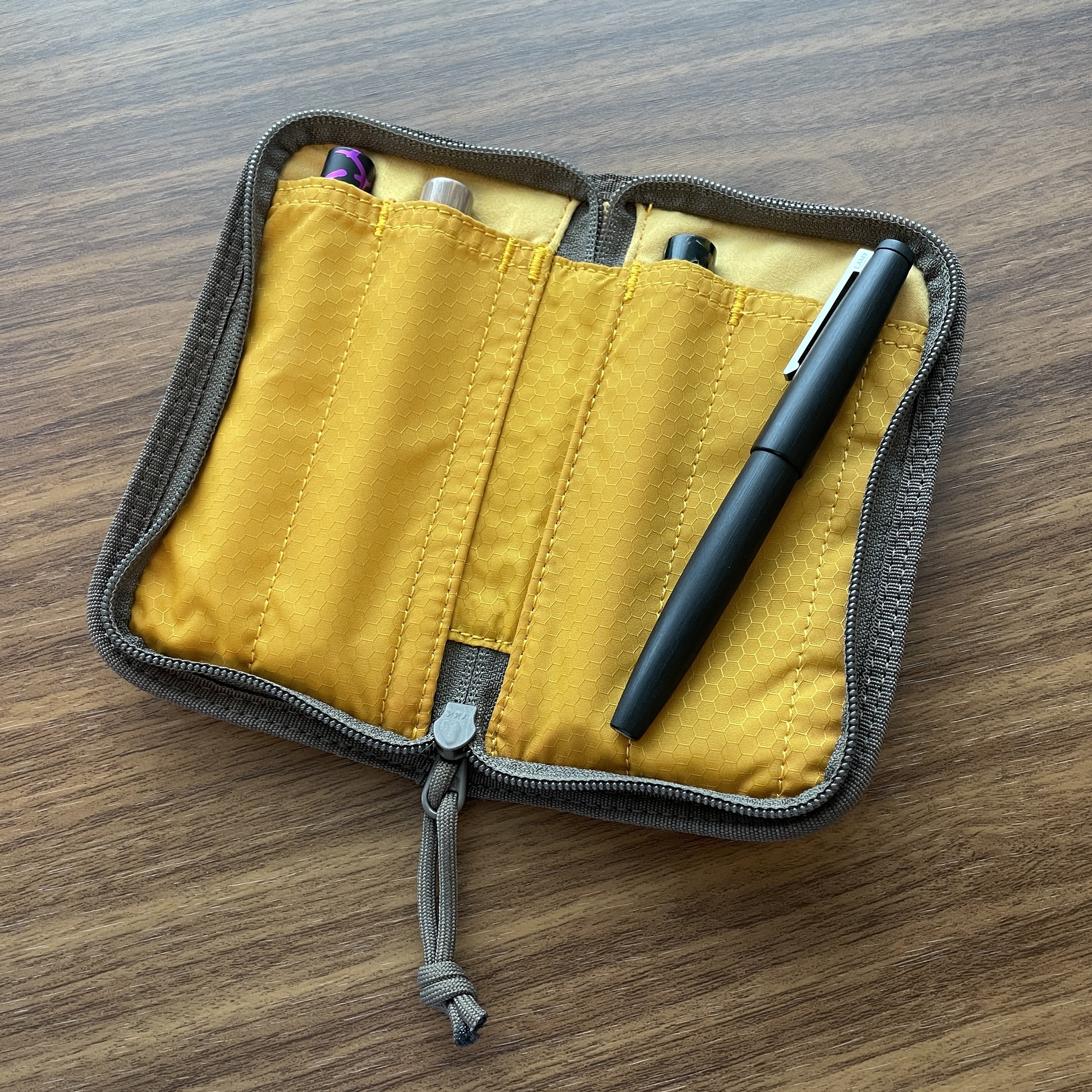 CICIMELON Large Capacity Pencil Case 3 Compartment Pen Pouch Bag