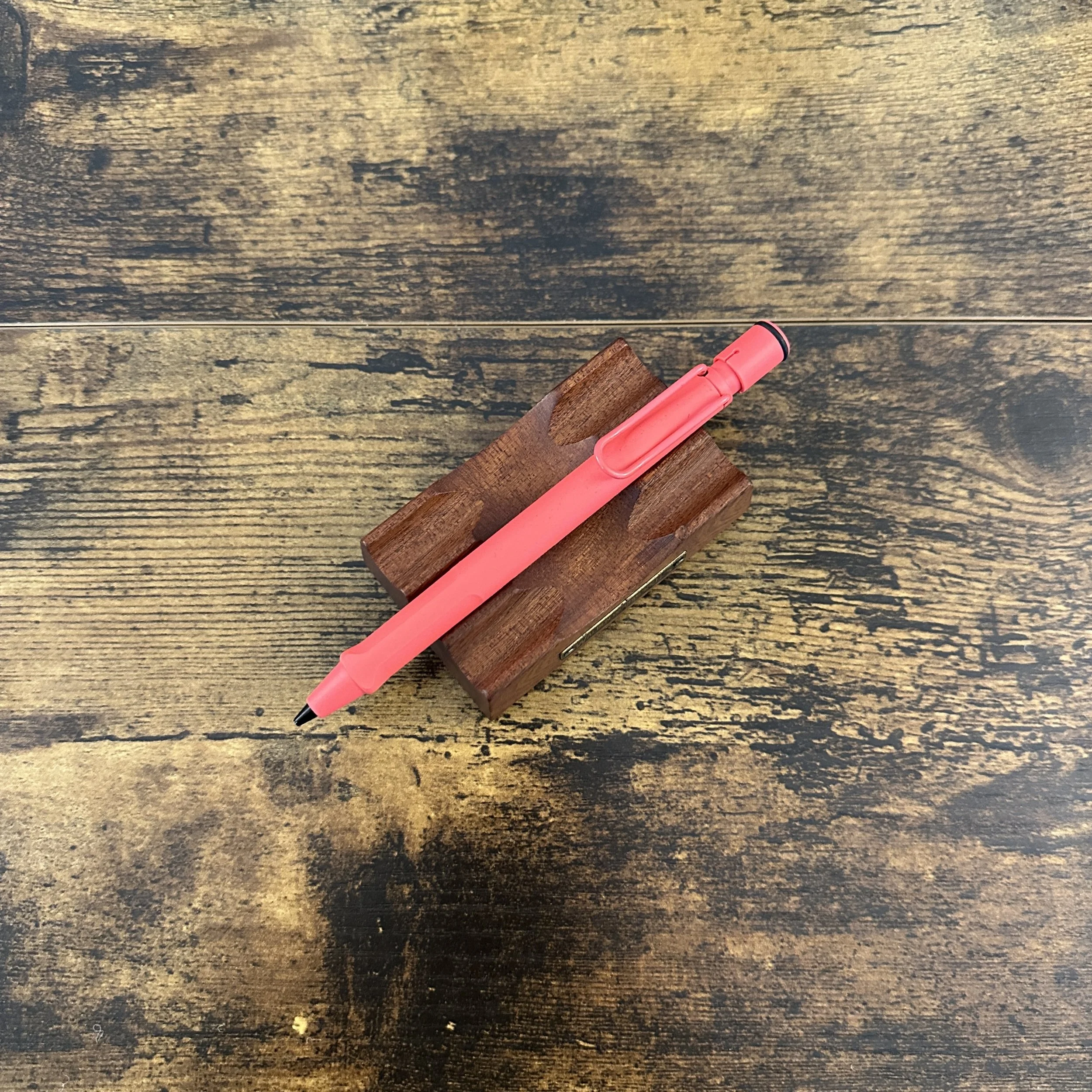 Lamy Safari 2025 Sunset