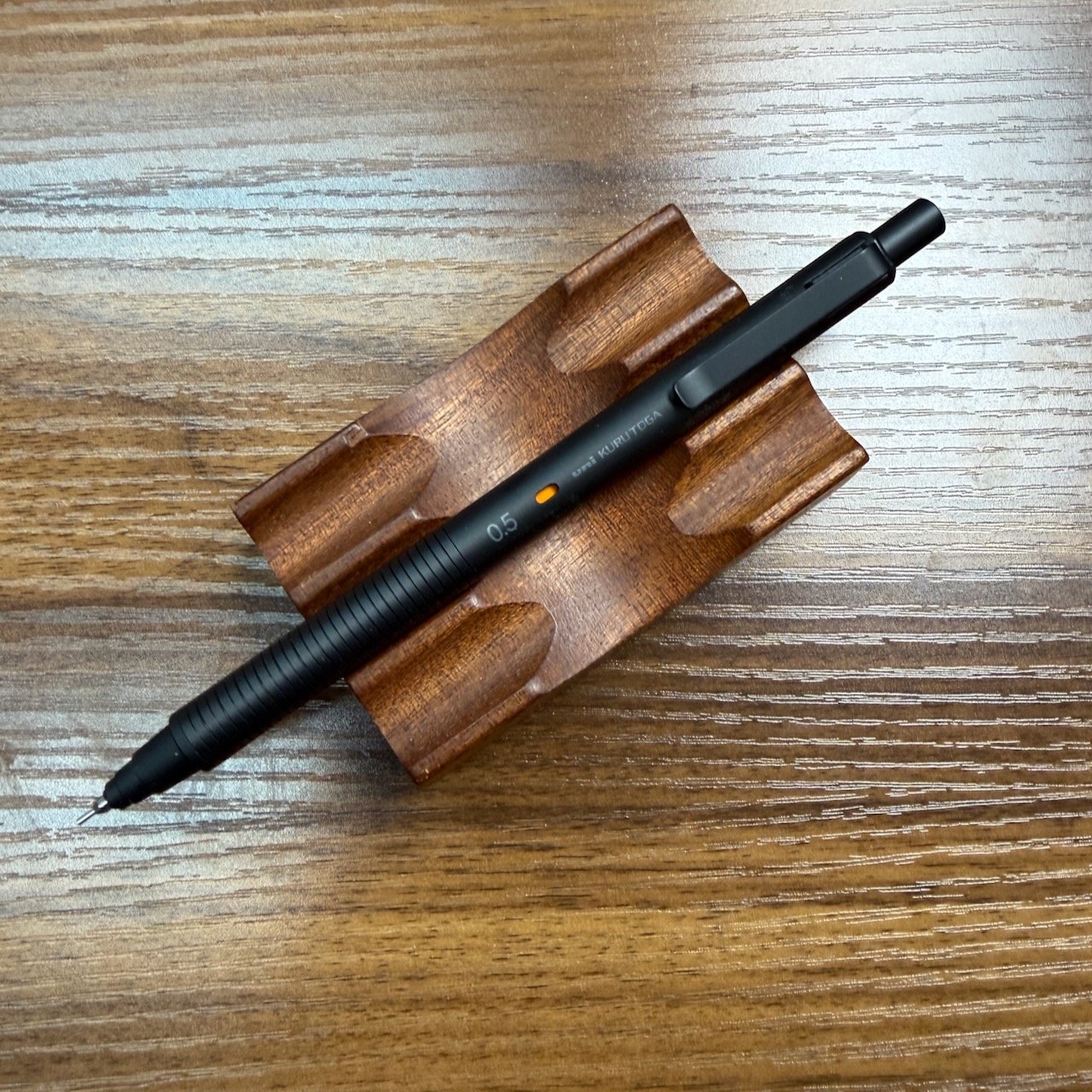 Kuru Toga Metal Mechanical Pencil Phantom Black