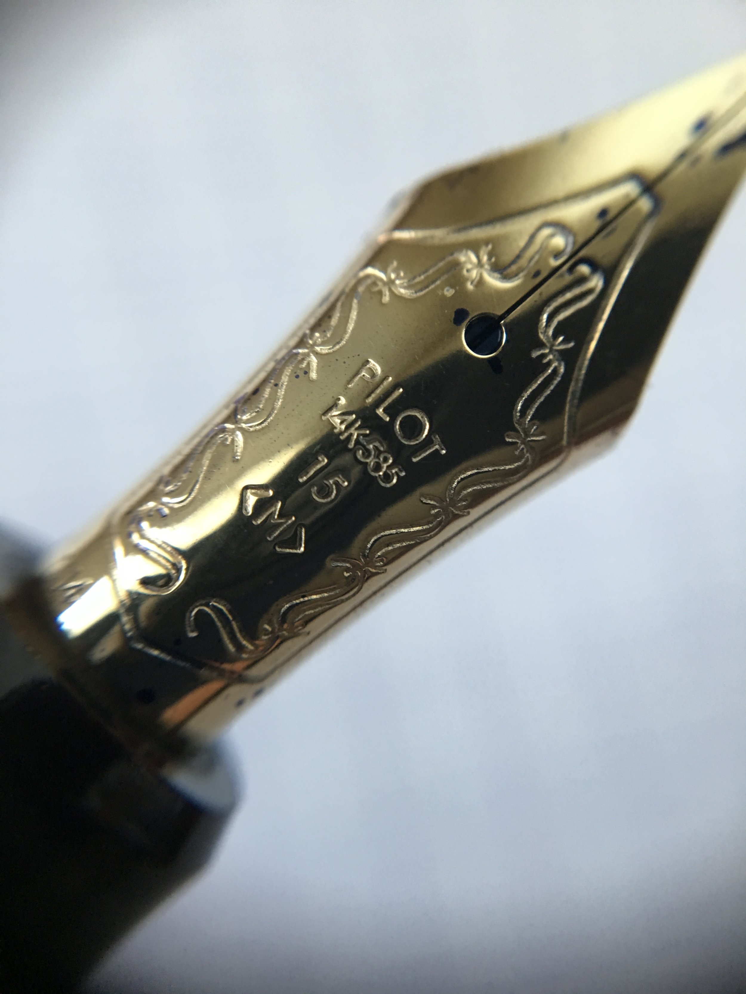 Ti Arto : The Ultimate Refill Friendly Pen