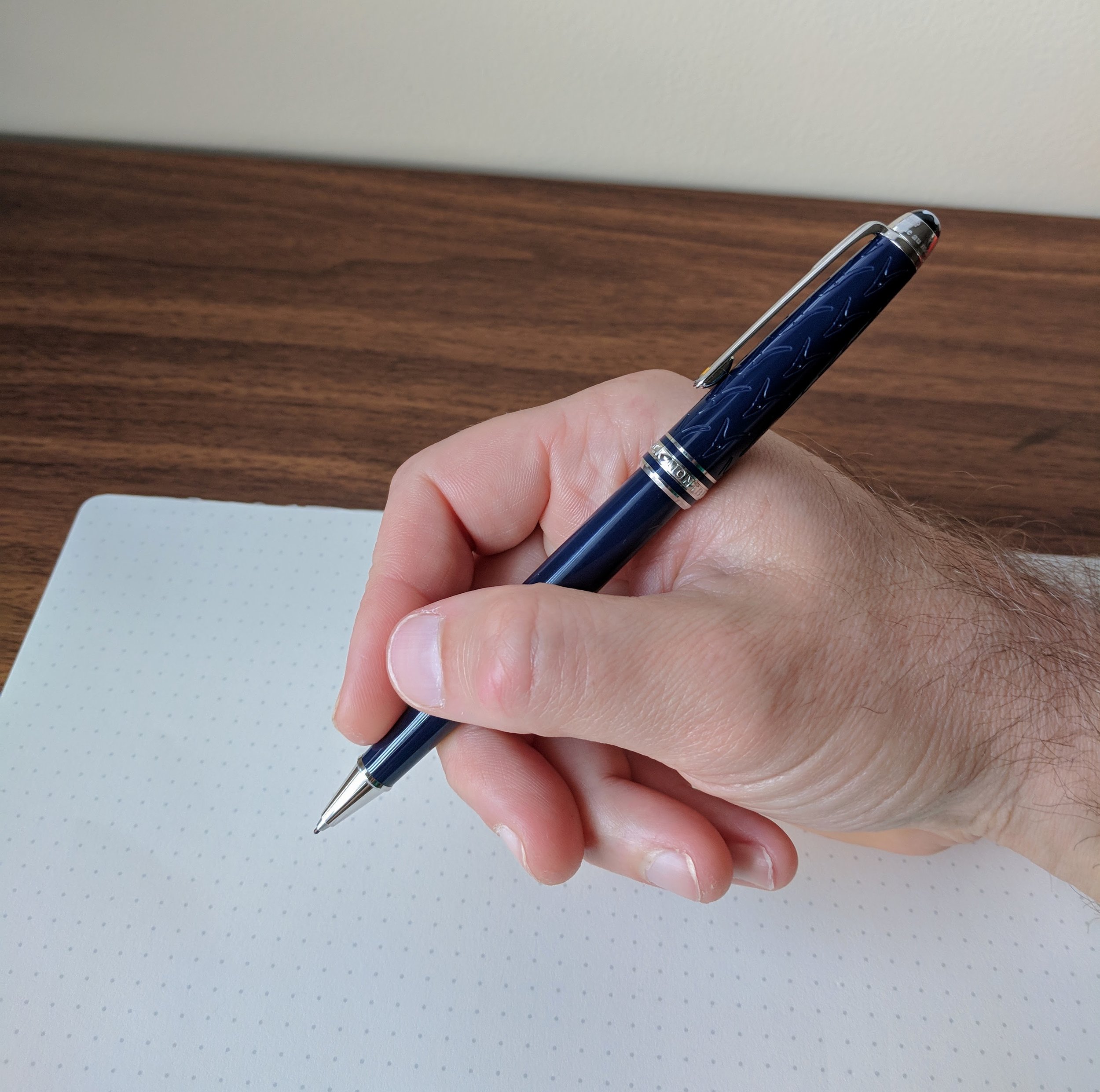 Pen Review Montblanc Le Petit Prince Classique Rollerball — The