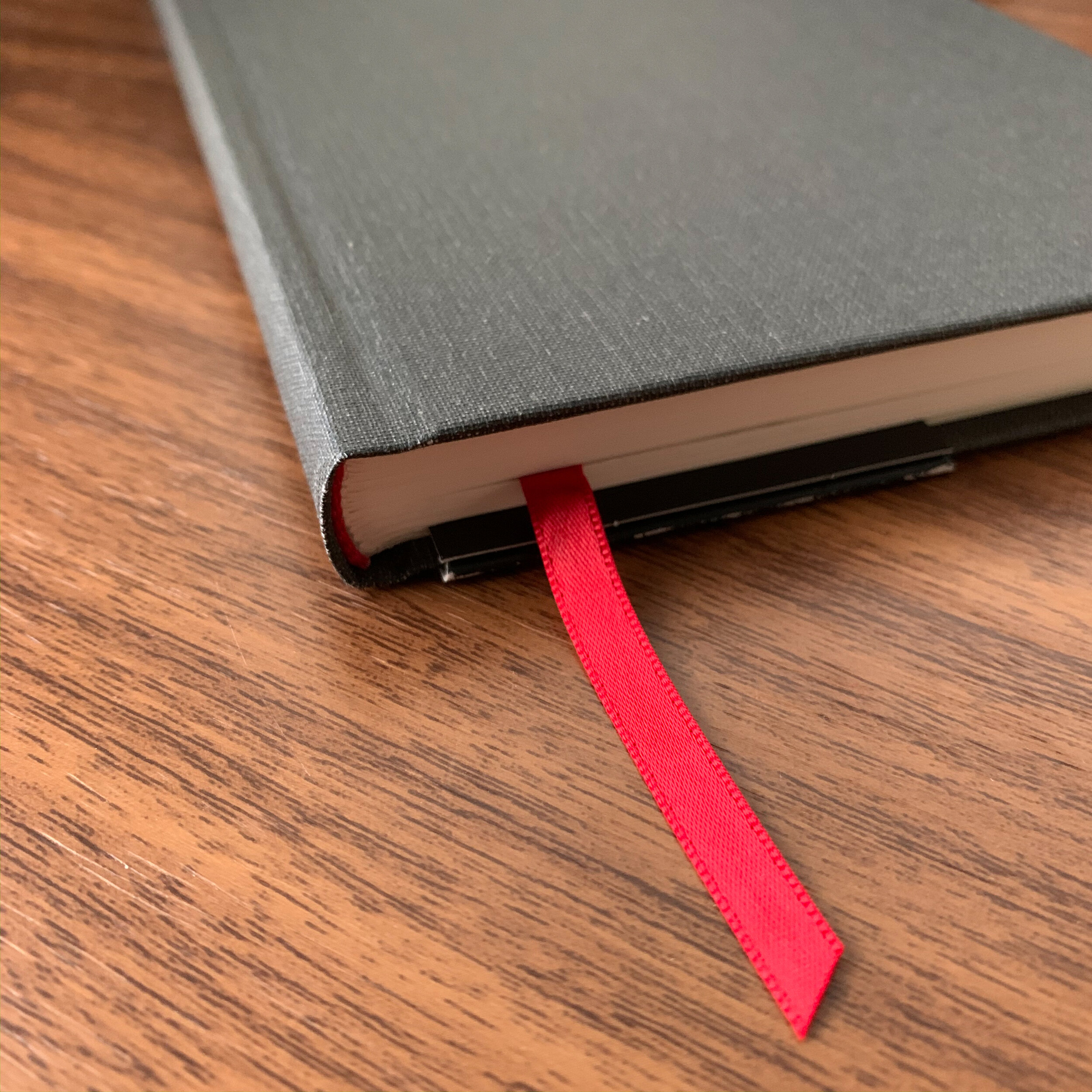 Notebook Review: Oxford USA Hardcover Journal — The Gentleman