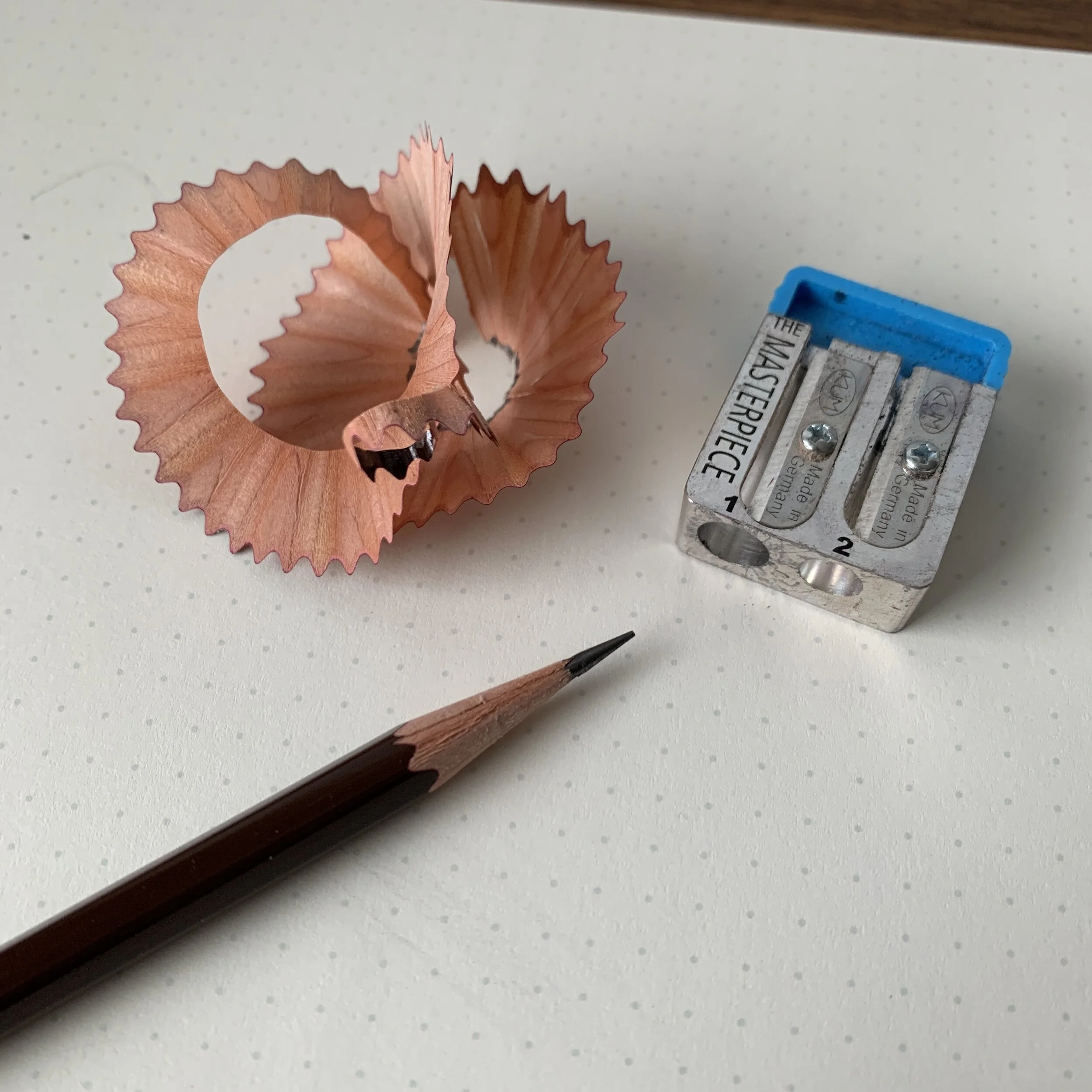 What Is the Best Long-Point Pencil Sharpener? I Look At Two