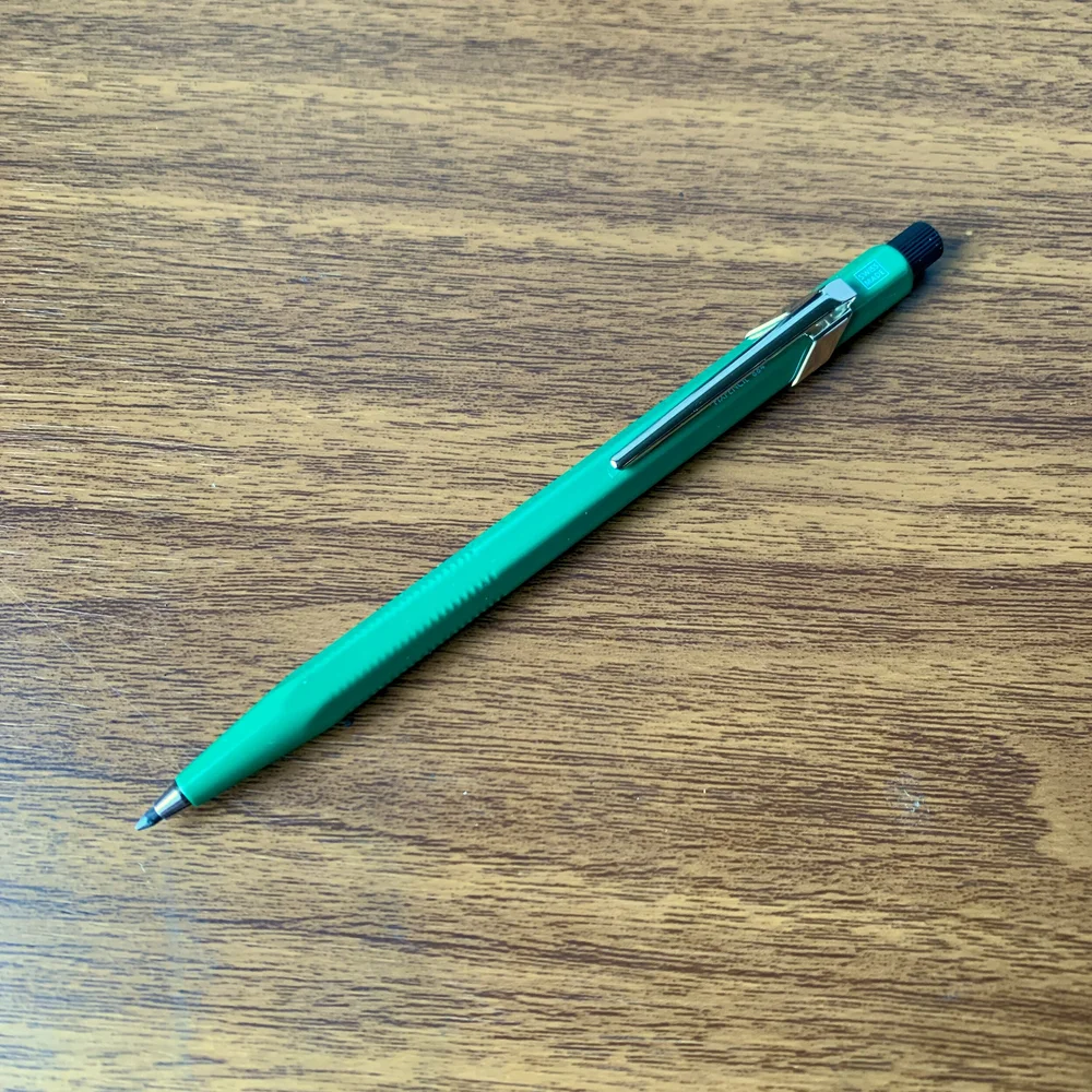 筆記具 Caran d'ache 46 4coler pen Caran d'Ache 46 4-color pen
