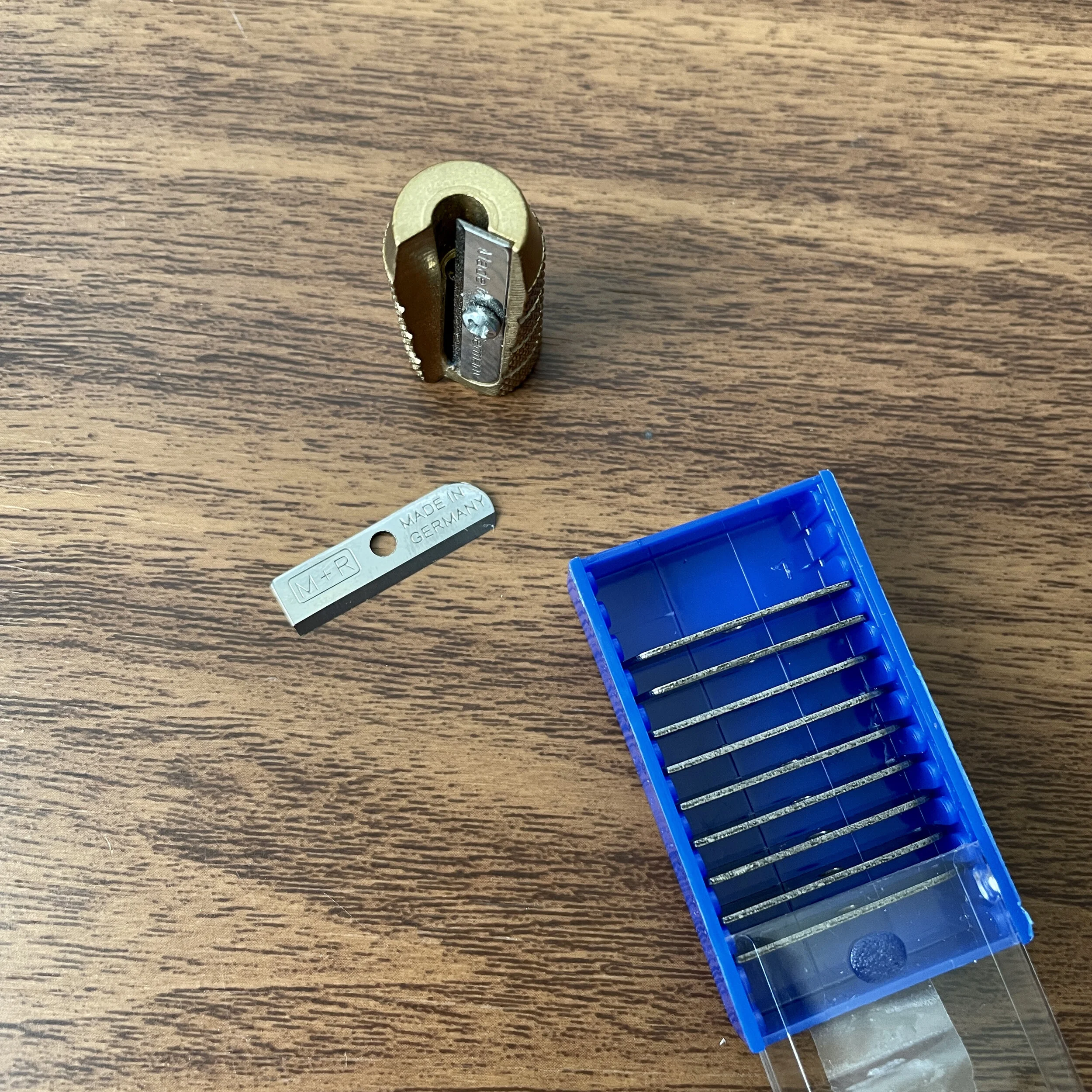 M+R Brass Sharpener Replacement Blades