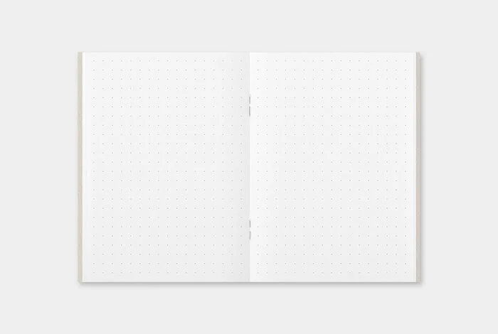 014: MD Paper Dot Grid (Passport)