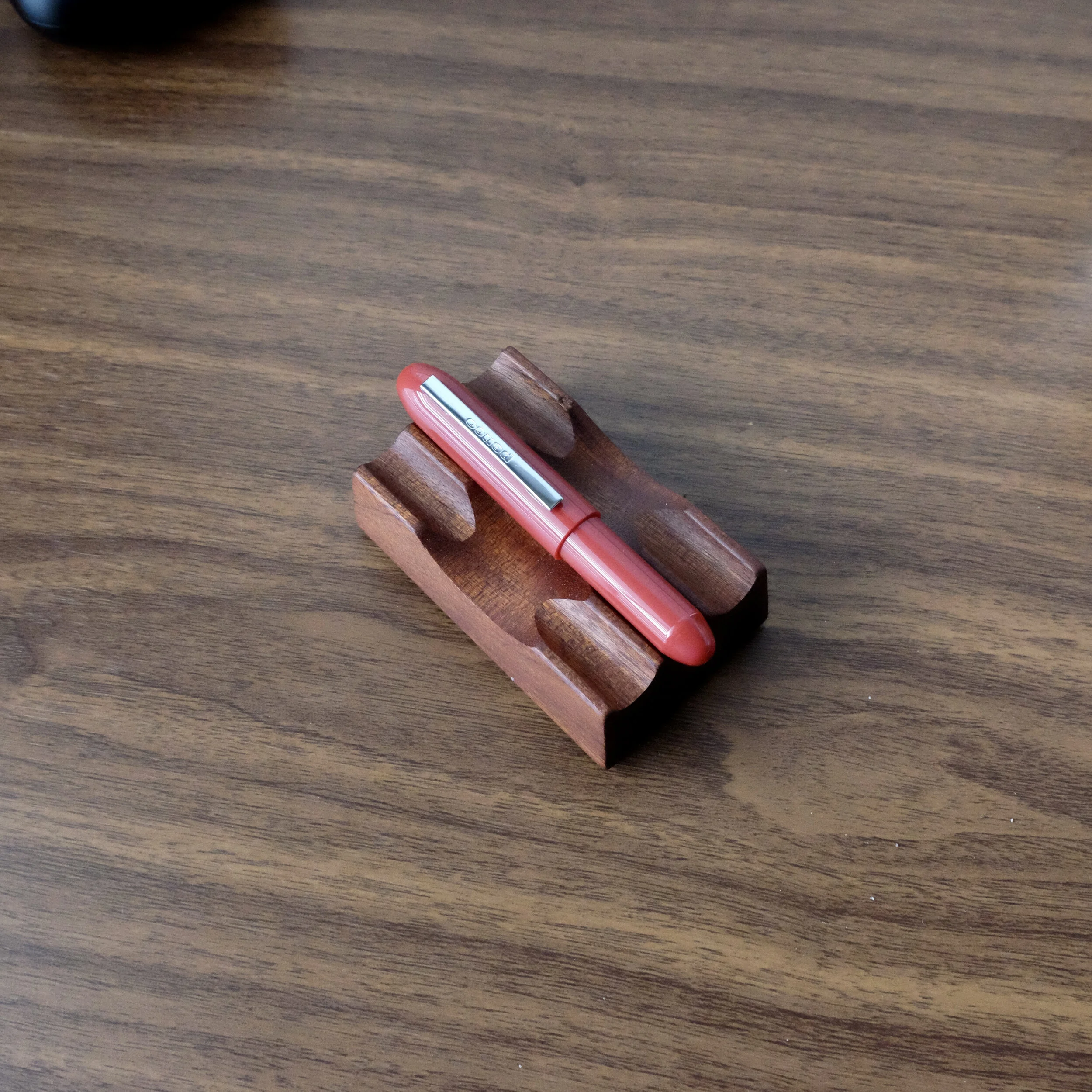 Penco Perfection Light (Red)