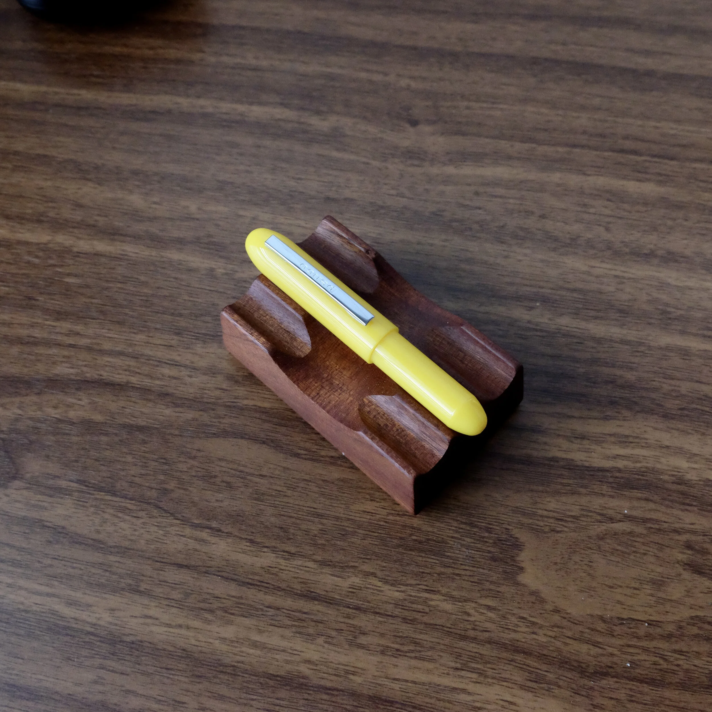 Penco Perfection Light (Yellow)