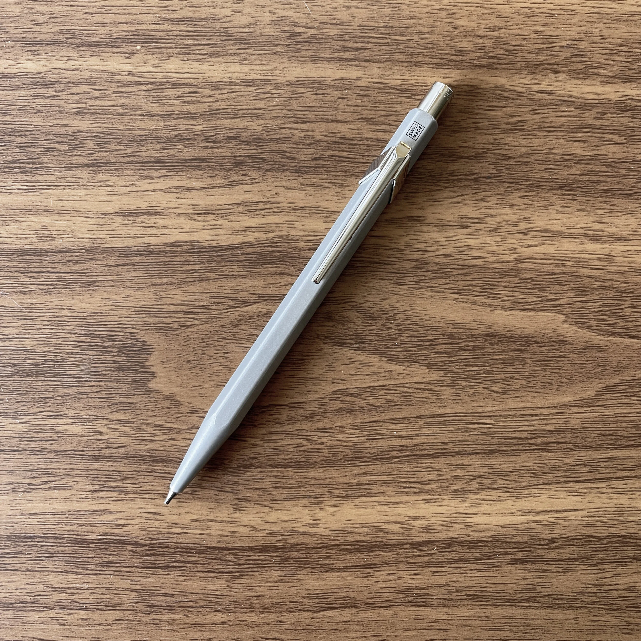 Caran d'Ache 844 Grey