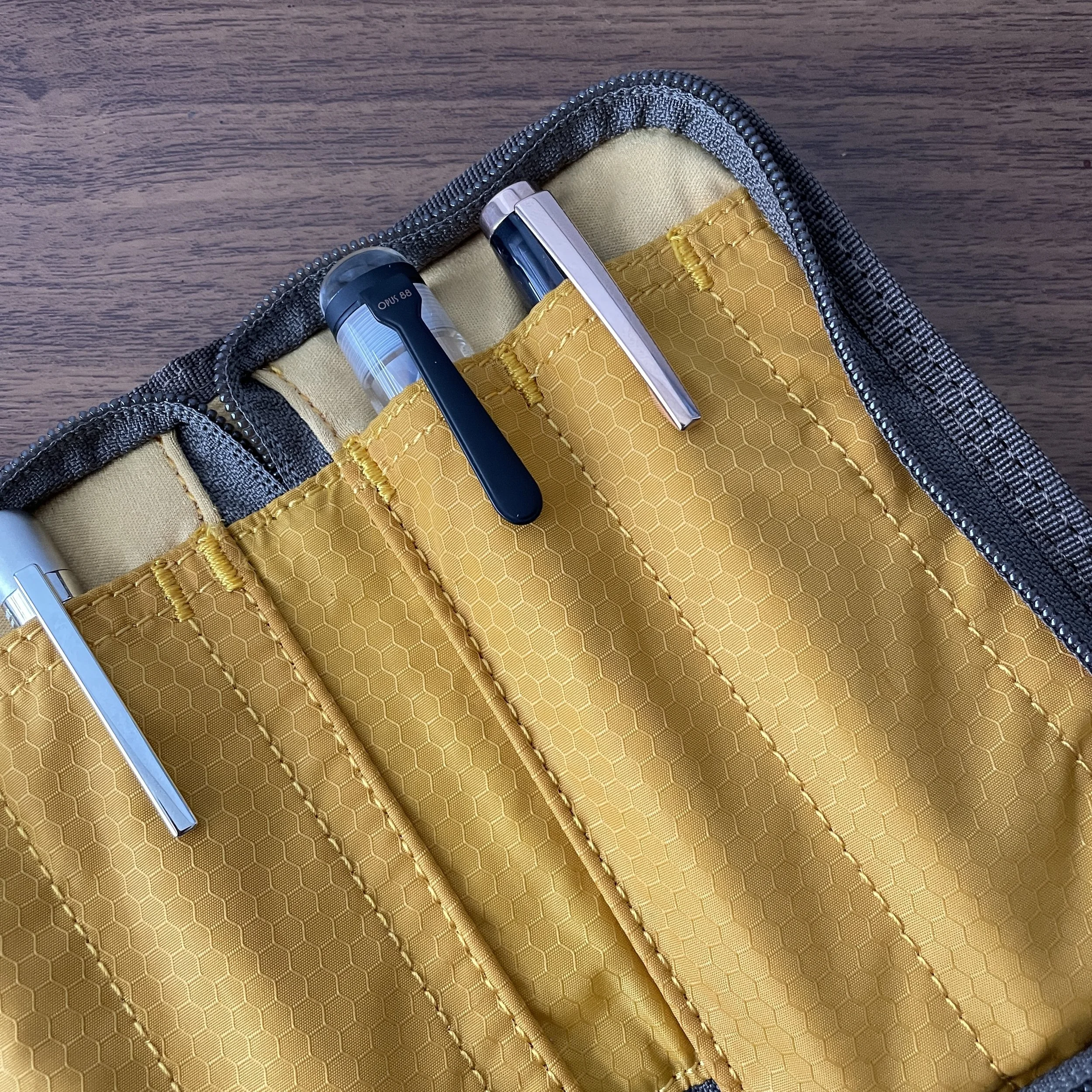 Lochby Quattro Four-Pen Case