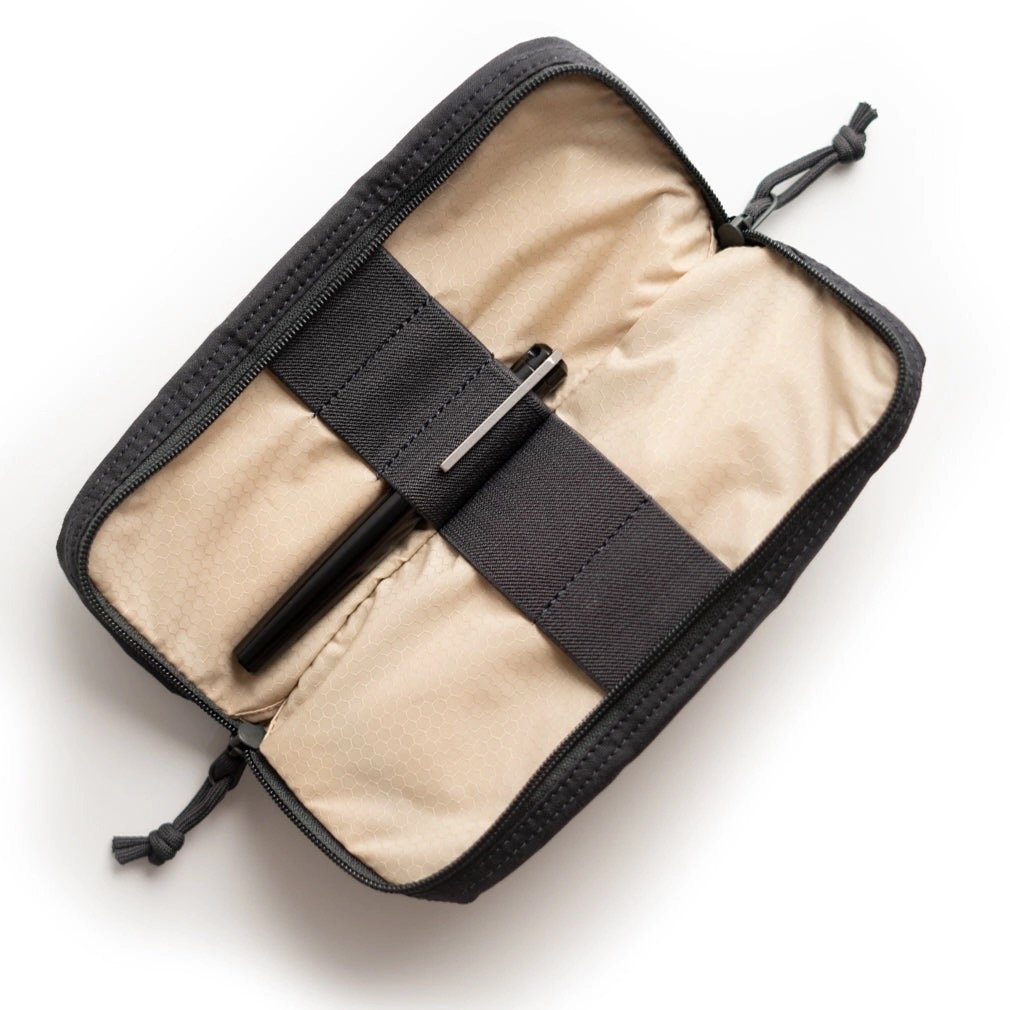 Lochby Venture Pouch Black Interior