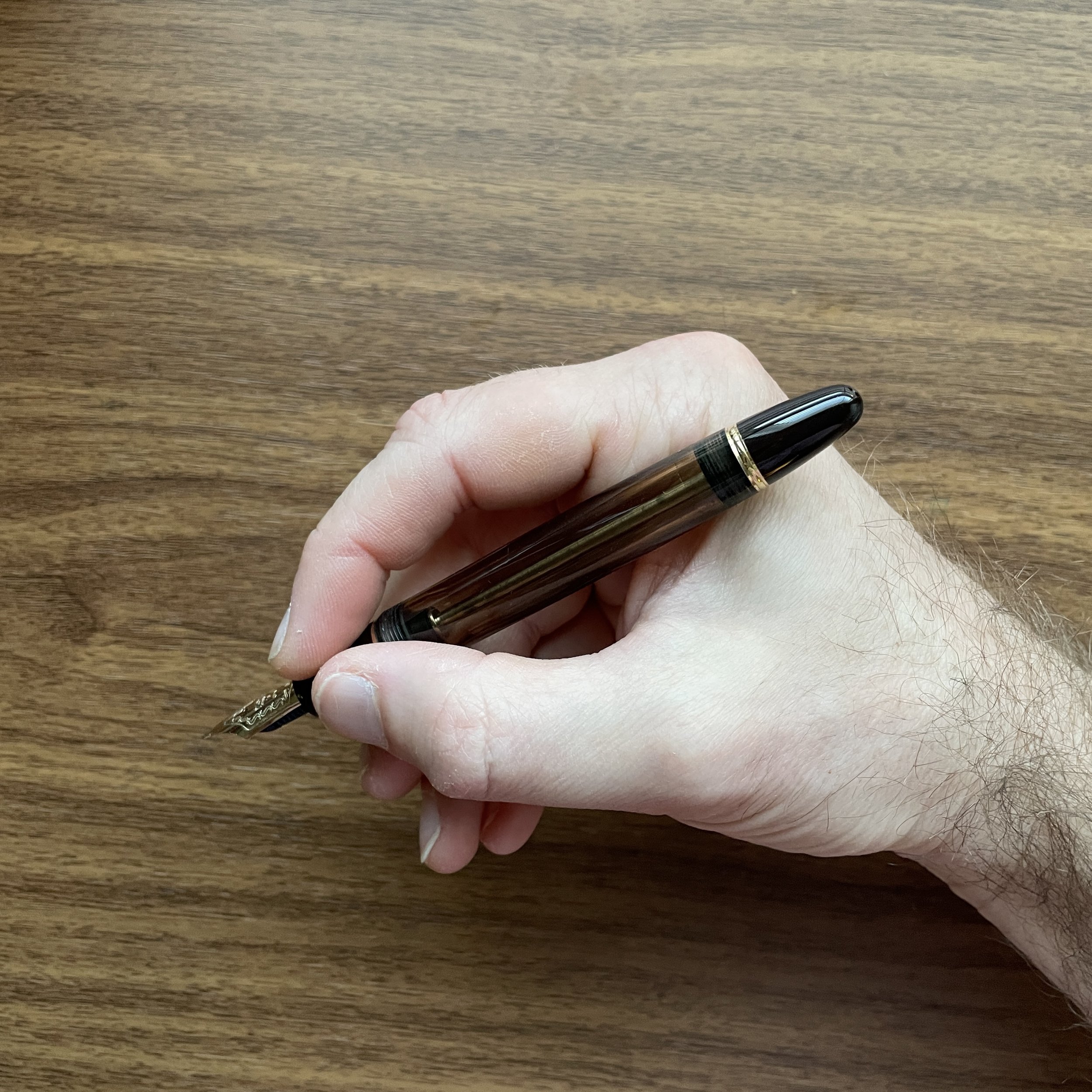 Pilot Custom 823 (Amber Unposted)