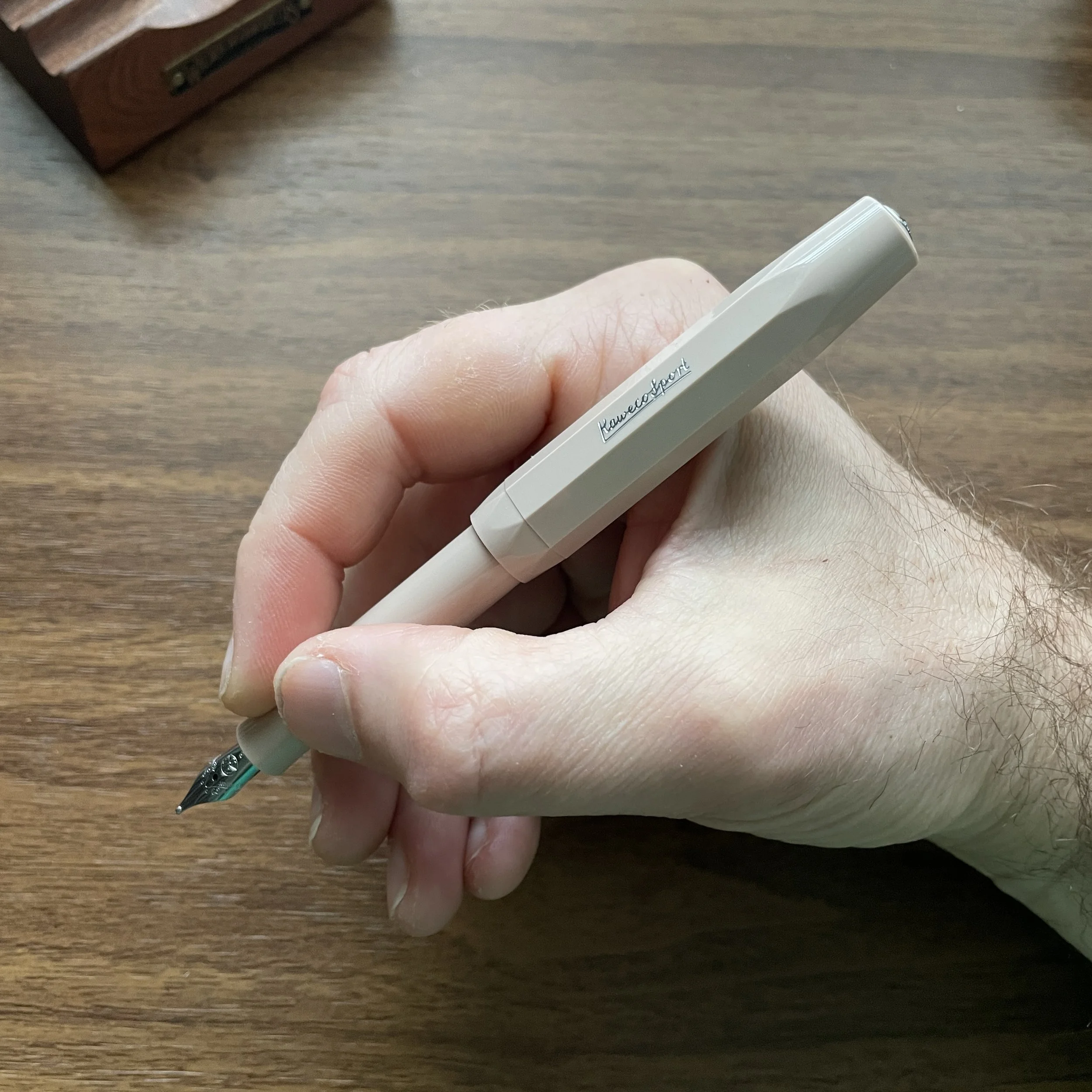 Kaweco Skyline Sport Macchiato In-Hand