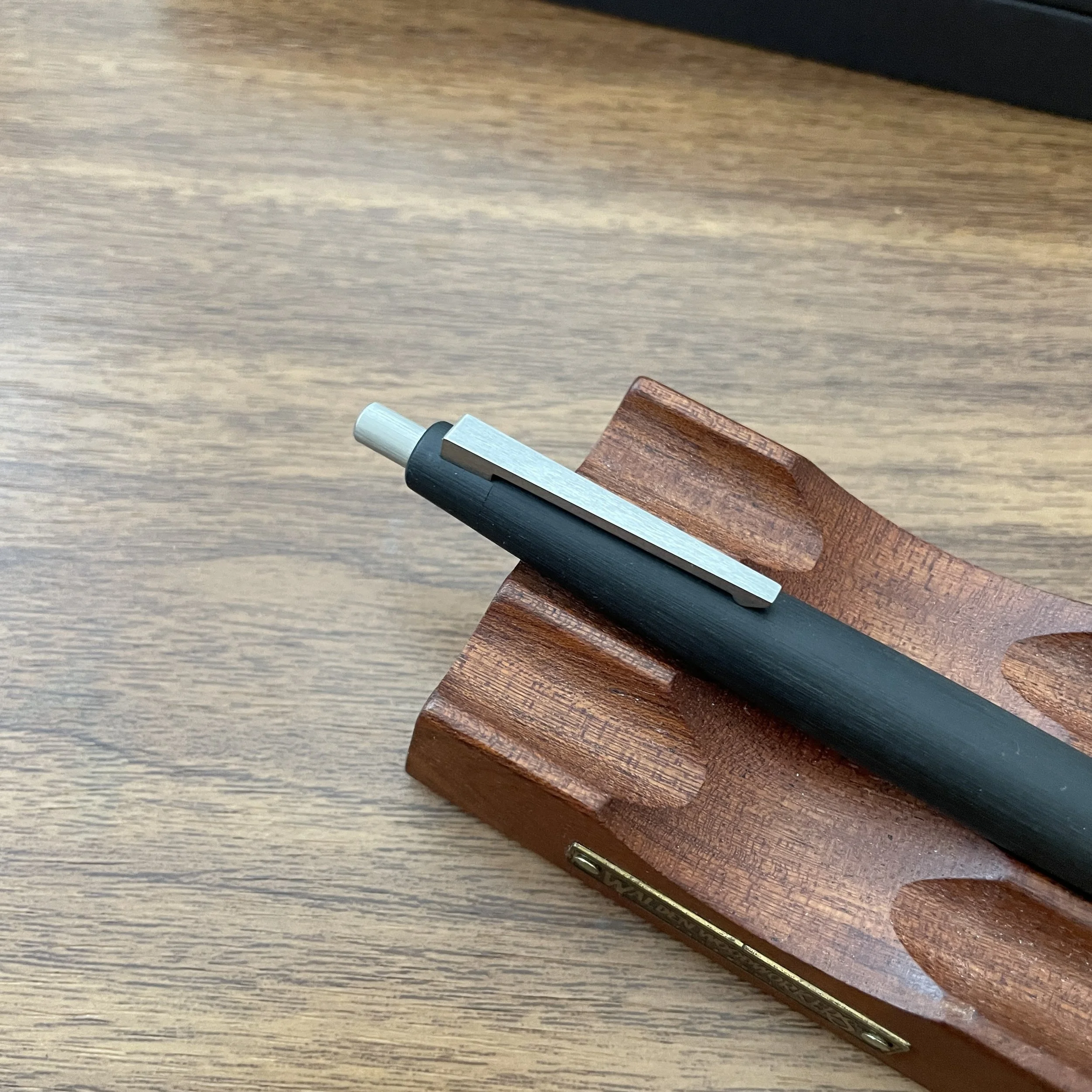 Lamy 2000 Ballpoint Clip + Knock