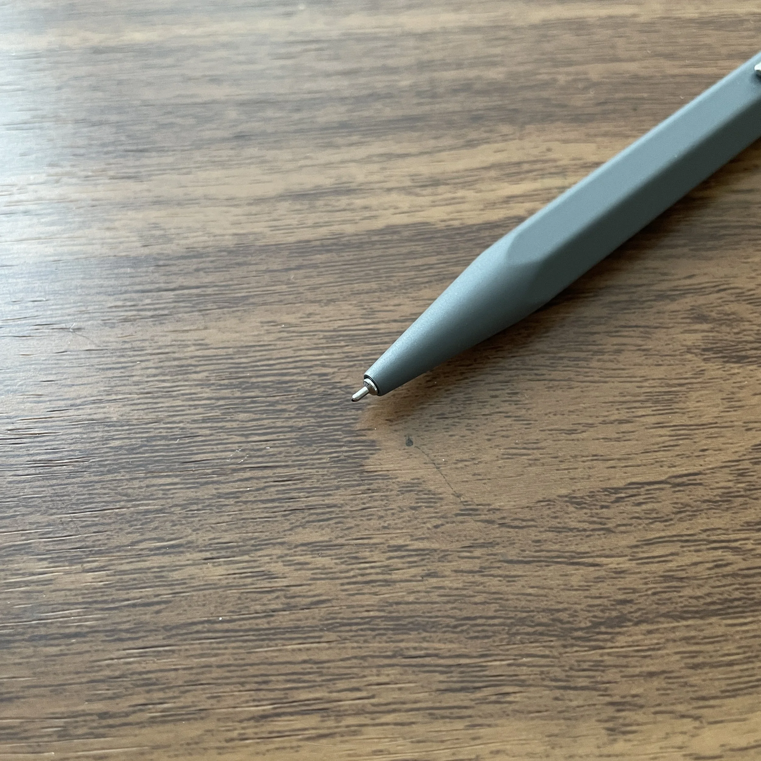 Ohto Flash Dry Gel Pen Refill (.5mm) — The Gentleman Stationer