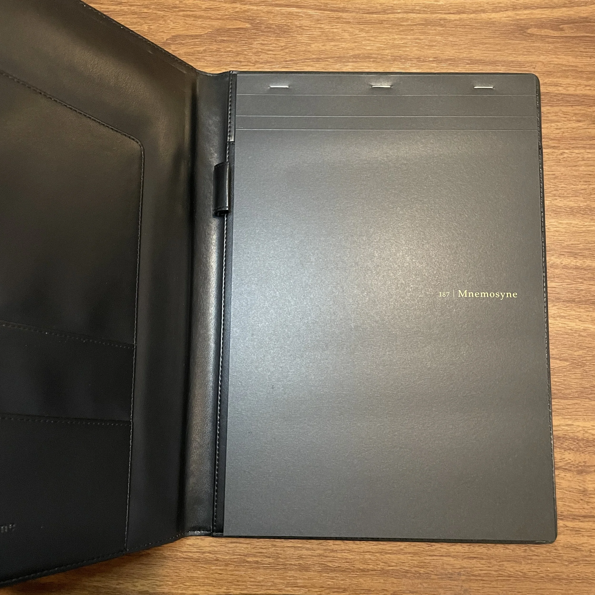 Maruman Mnemosyne A4 Notepad Holder — The Gentleman Stationer