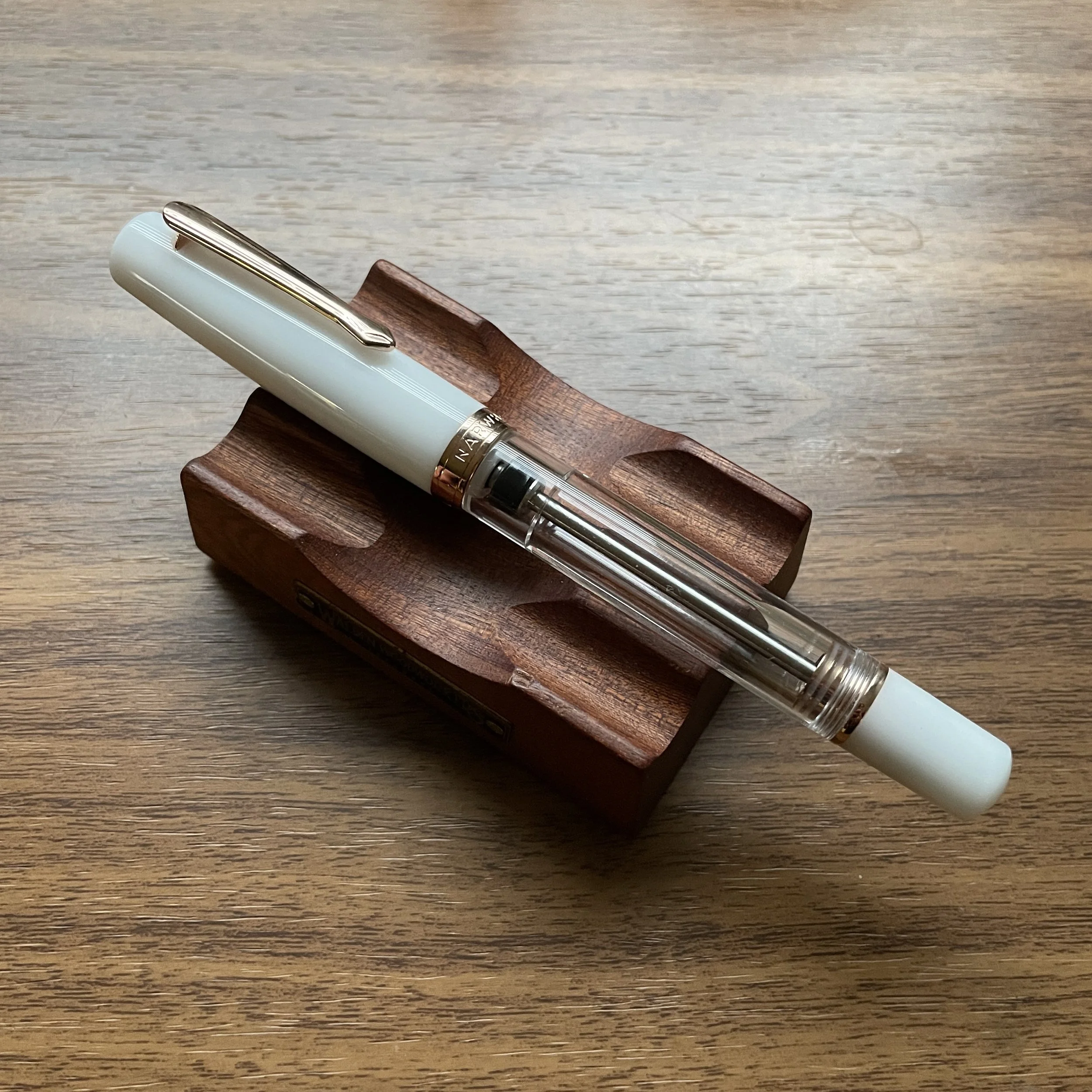 Nahvalur Original Plus Rose Gold Fountain Pens — The Gentleman Stationer
