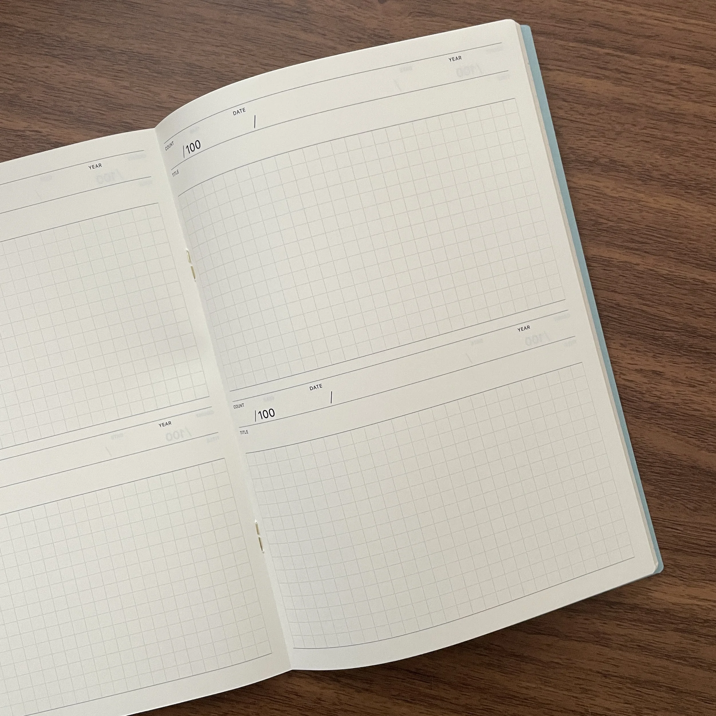 Laconic Style A5 100 Days Interior