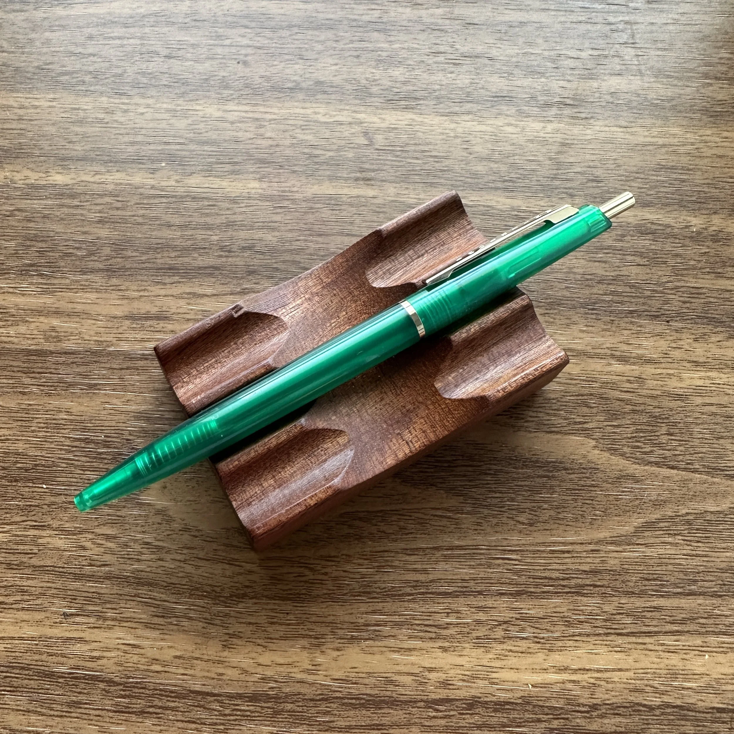 Anterique Clear Green Ballpoint