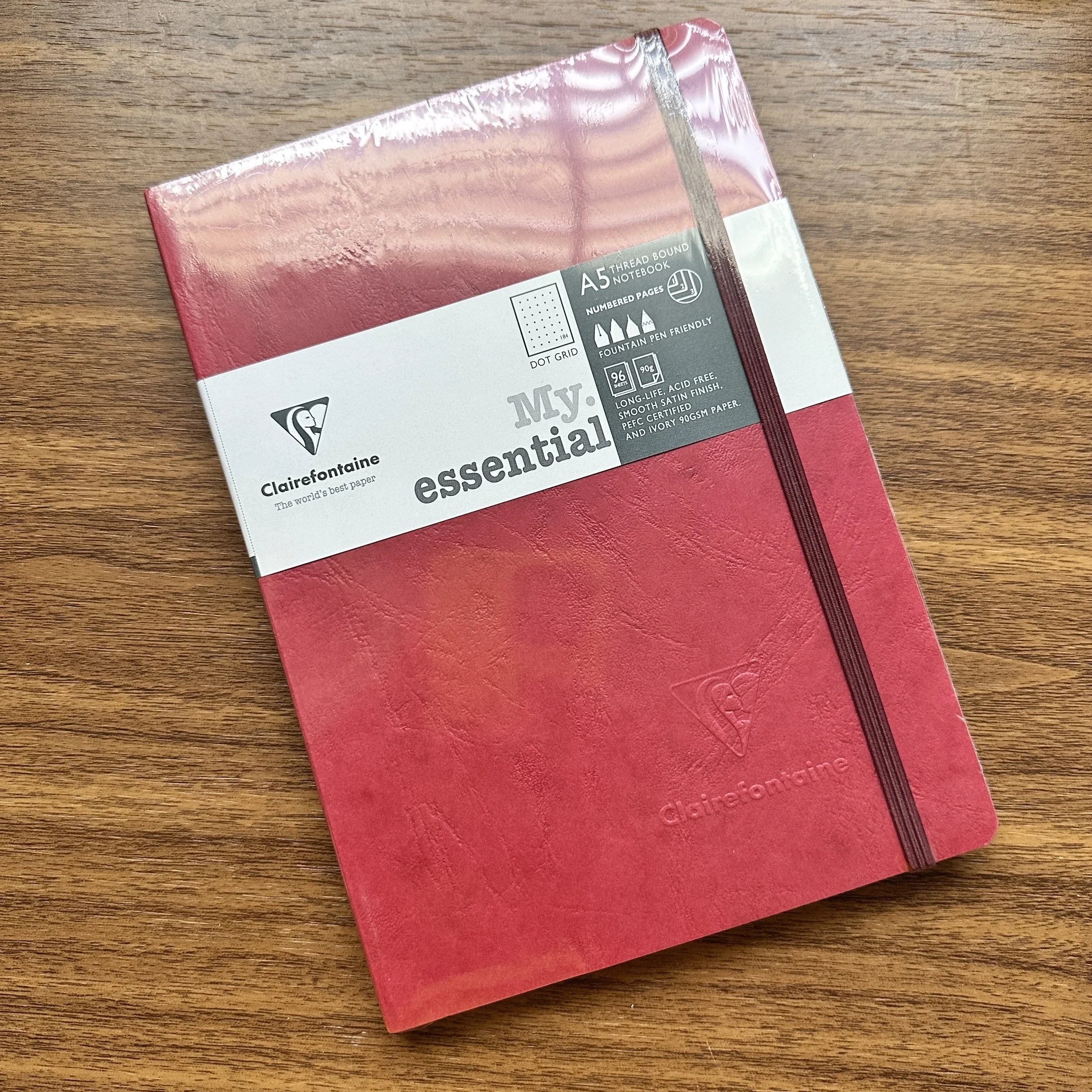 Clairefontaine My Essential A5 Dot Grid (Red)