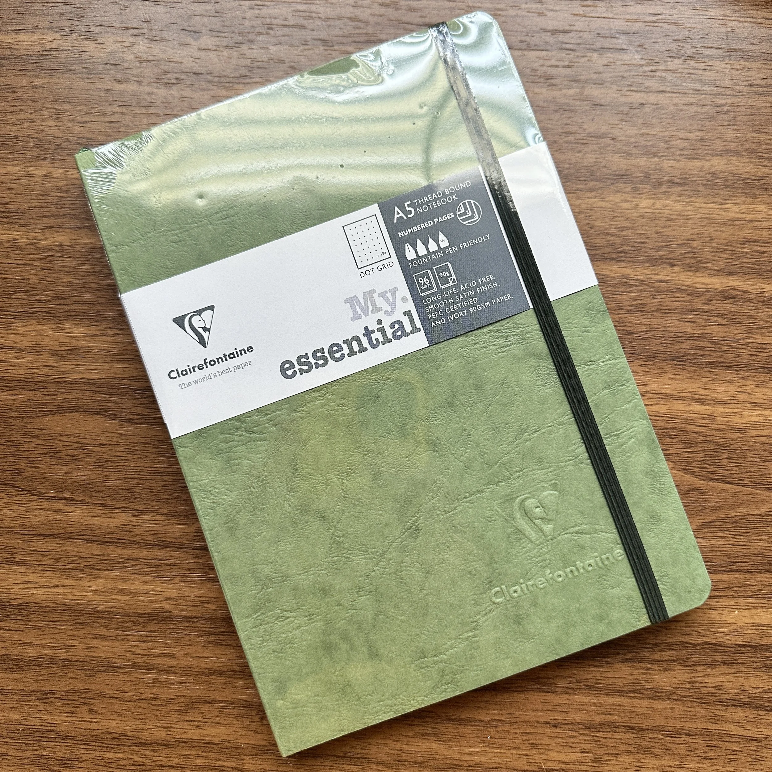 Clairefontaine My Essential Dot Grid A5 (Green)