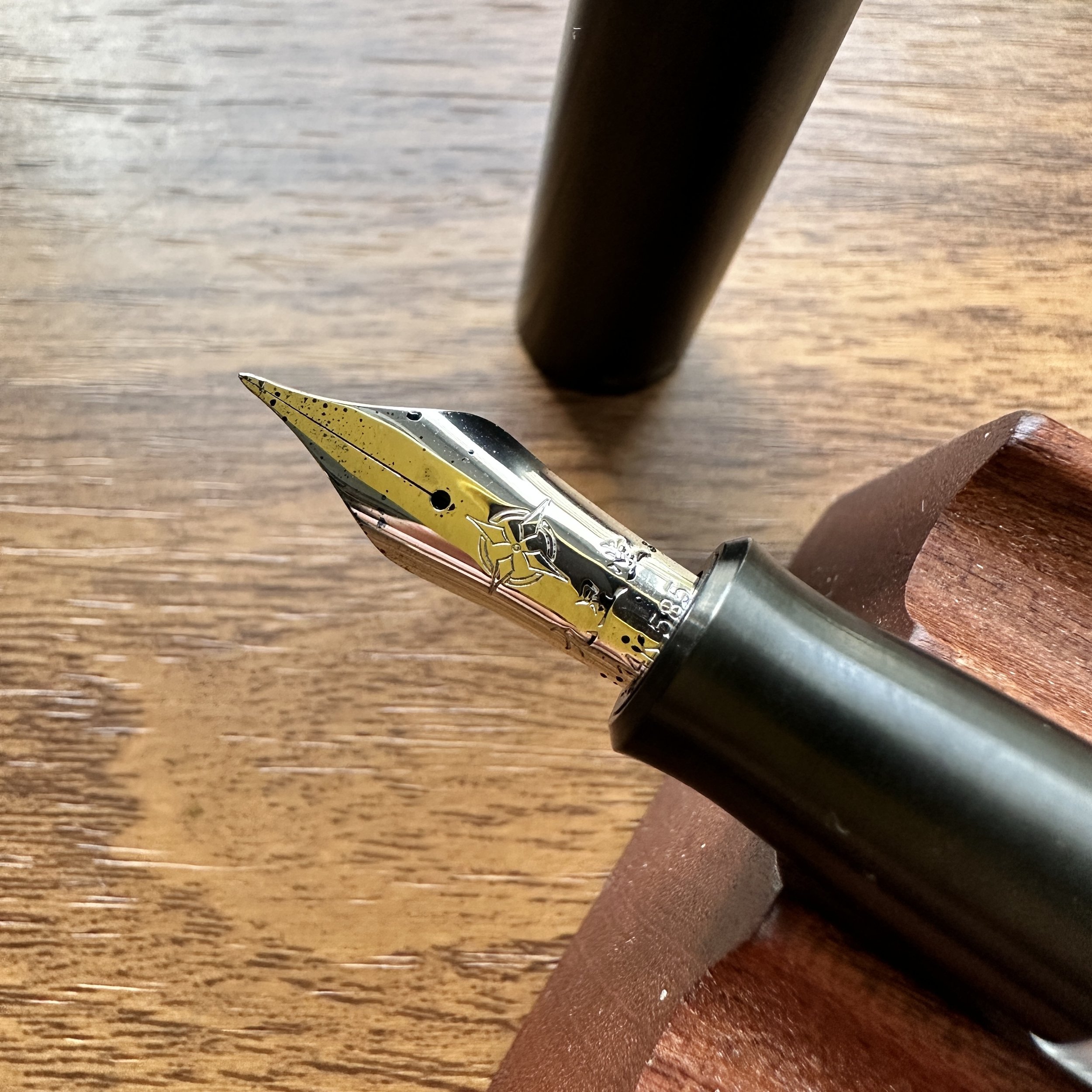 The Best Pen for When You Only Want One Pen — The Gentleman Stationer