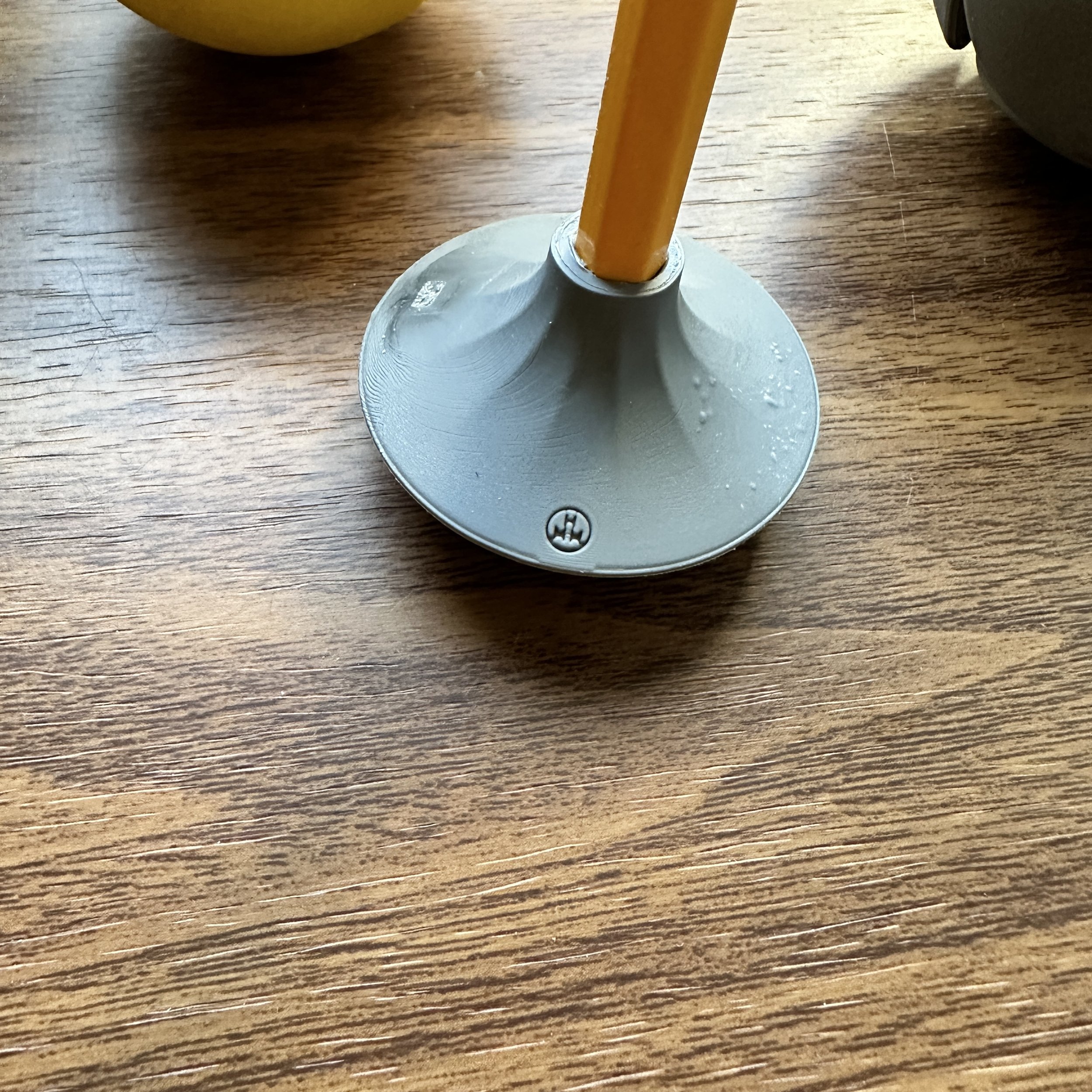 HMM Eraser Ball Logo